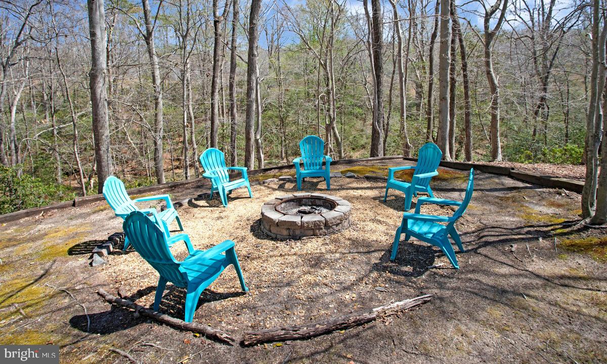 SIMMONS RIDGE - Residential