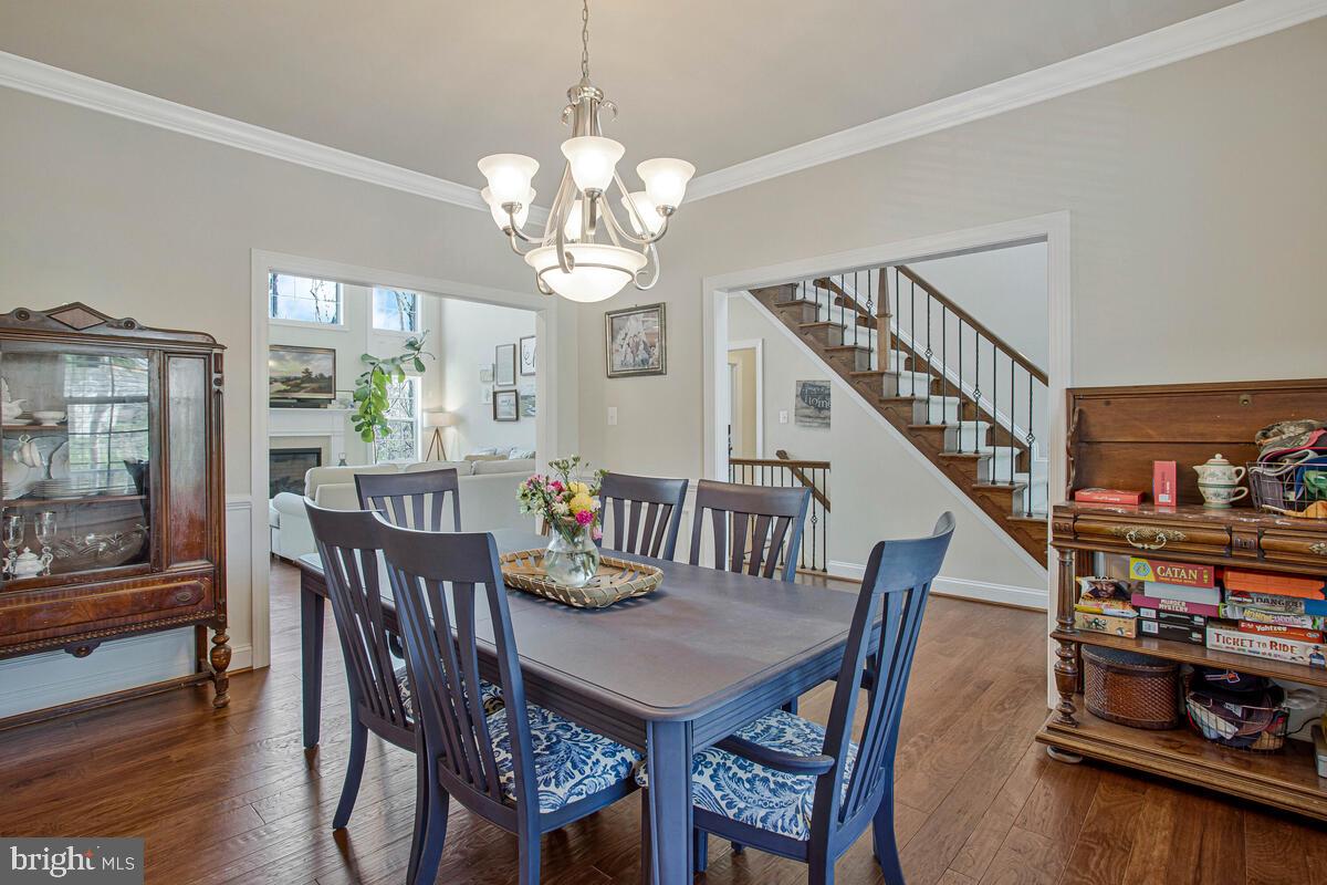 SIMMONS RIDGE - Residential