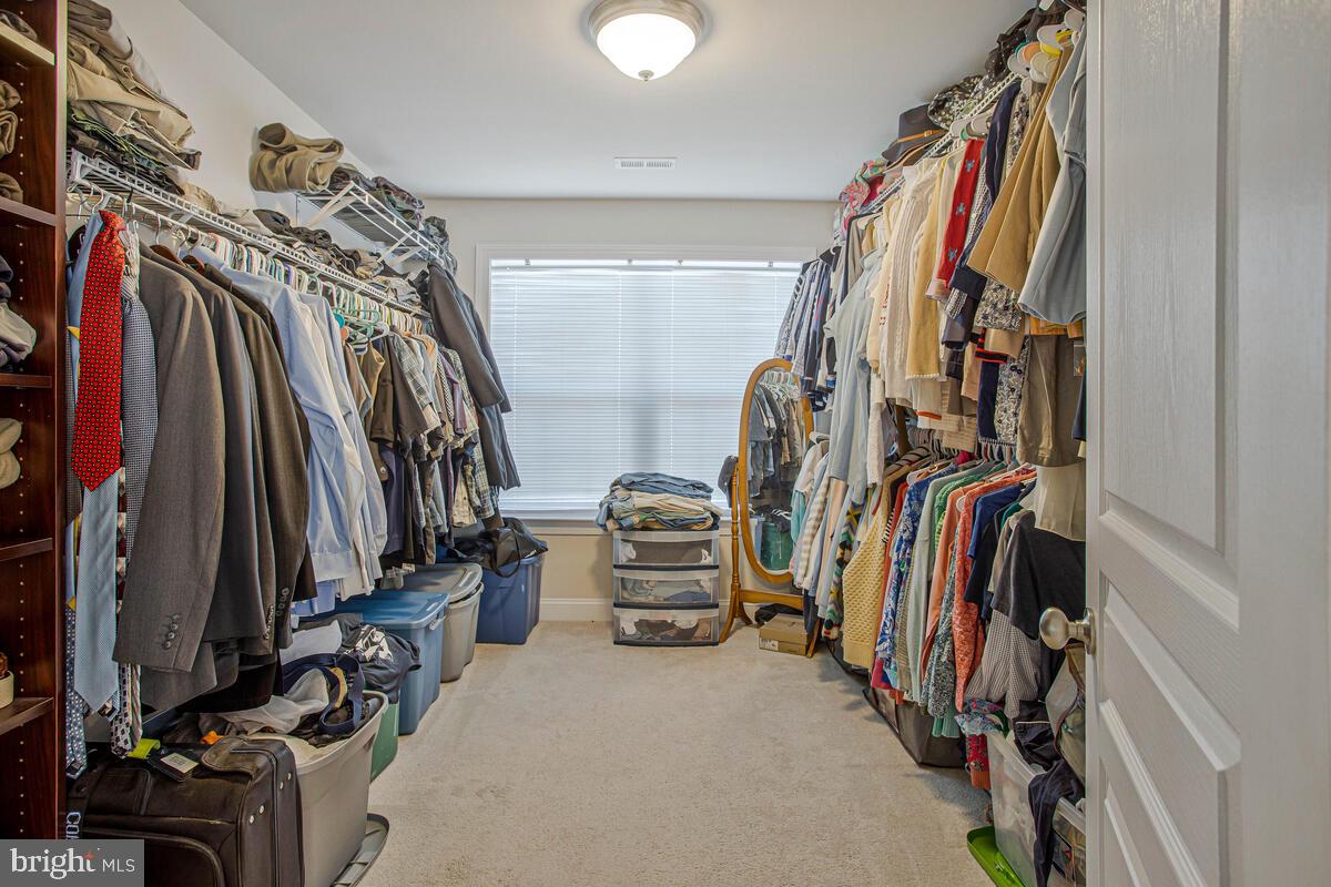 SIMMONS RIDGE - Residential