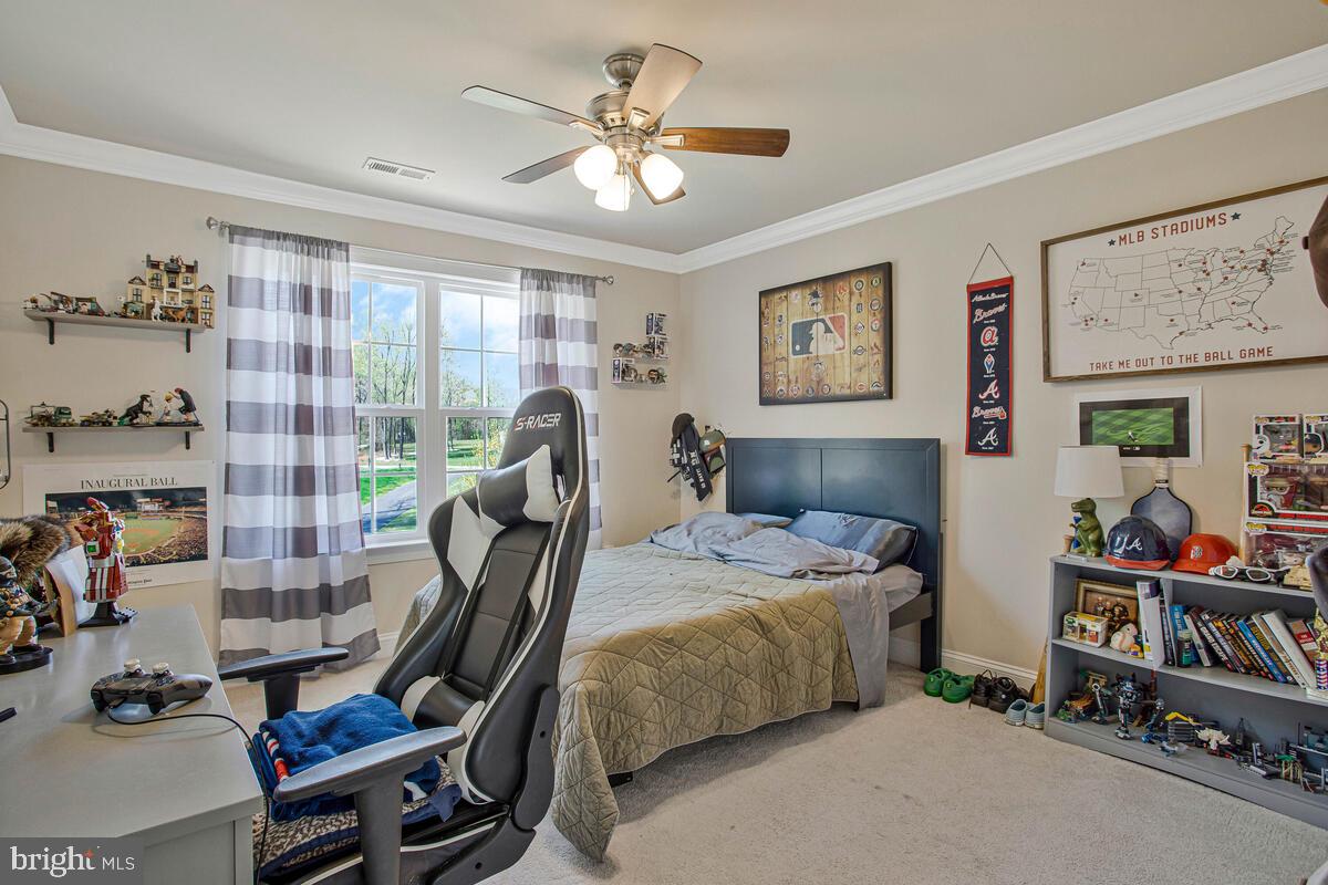 SIMMONS RIDGE - Residential