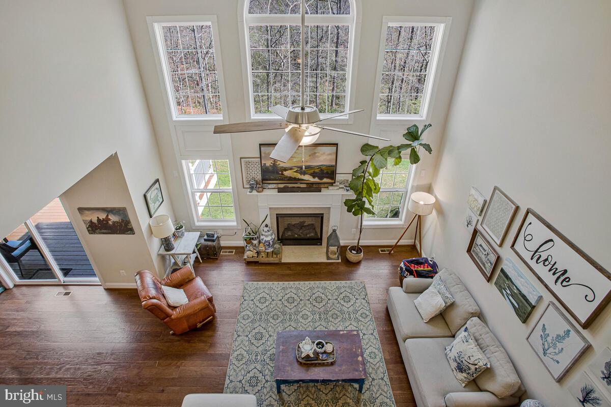 SIMMONS RIDGE - Residential