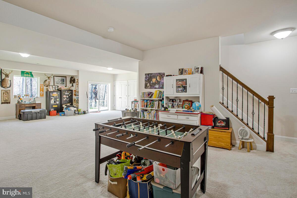 SIMMONS RIDGE - Residential