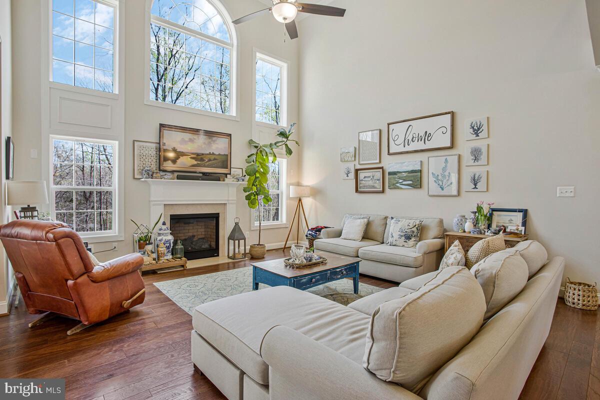 SIMMONS RIDGE - Residential