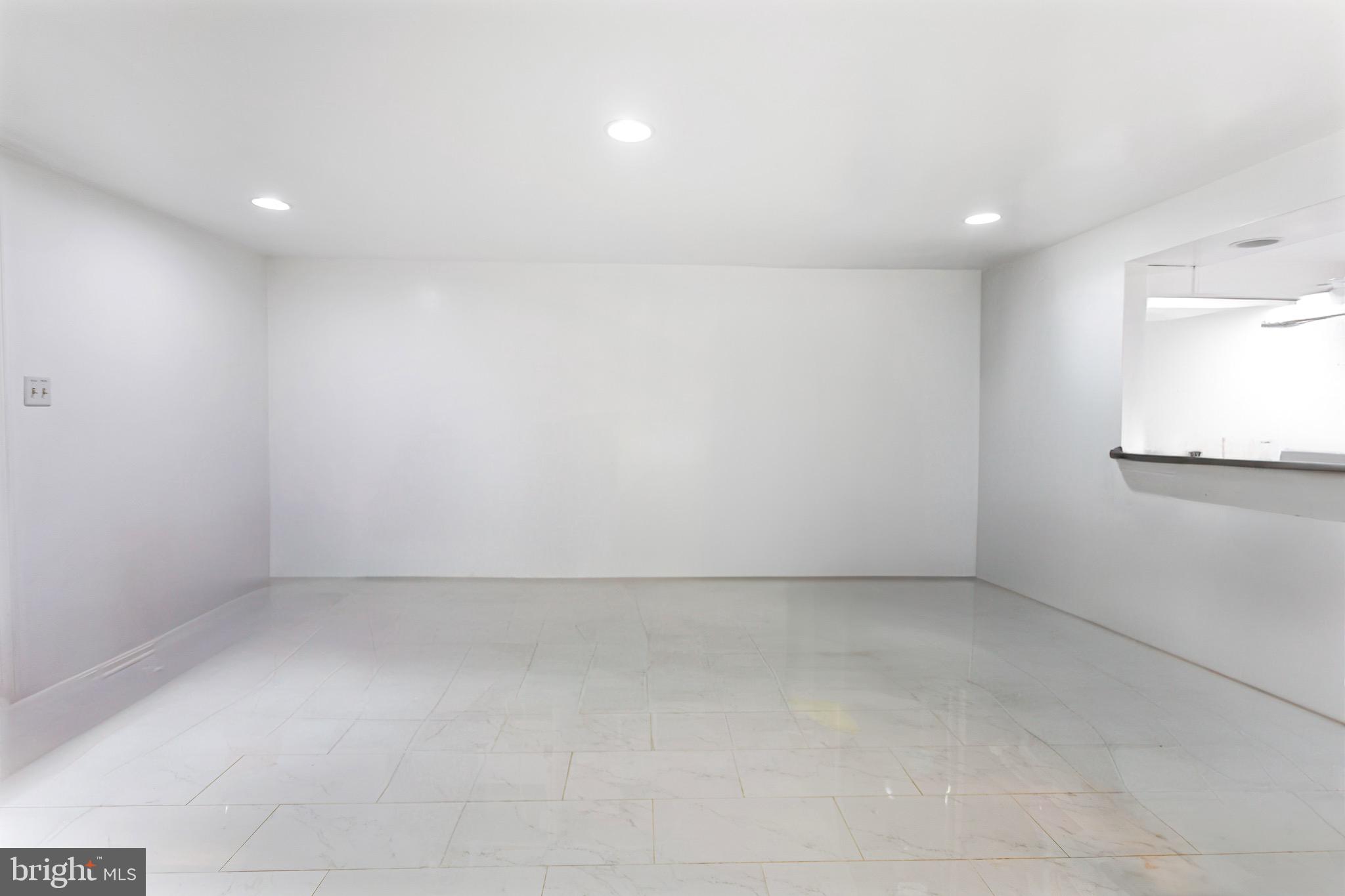 MISTY WOODS - Residential