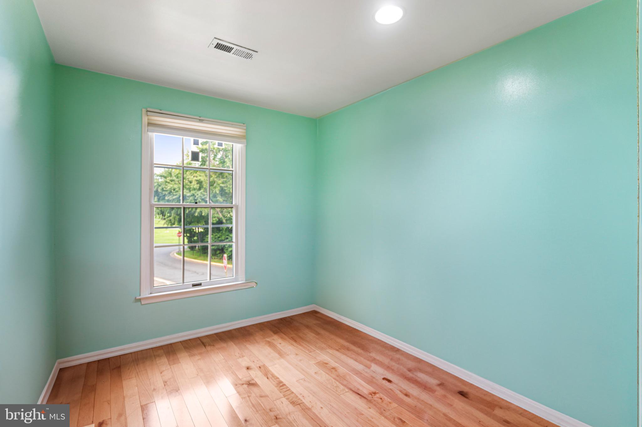 MISTY WOODS - Residential