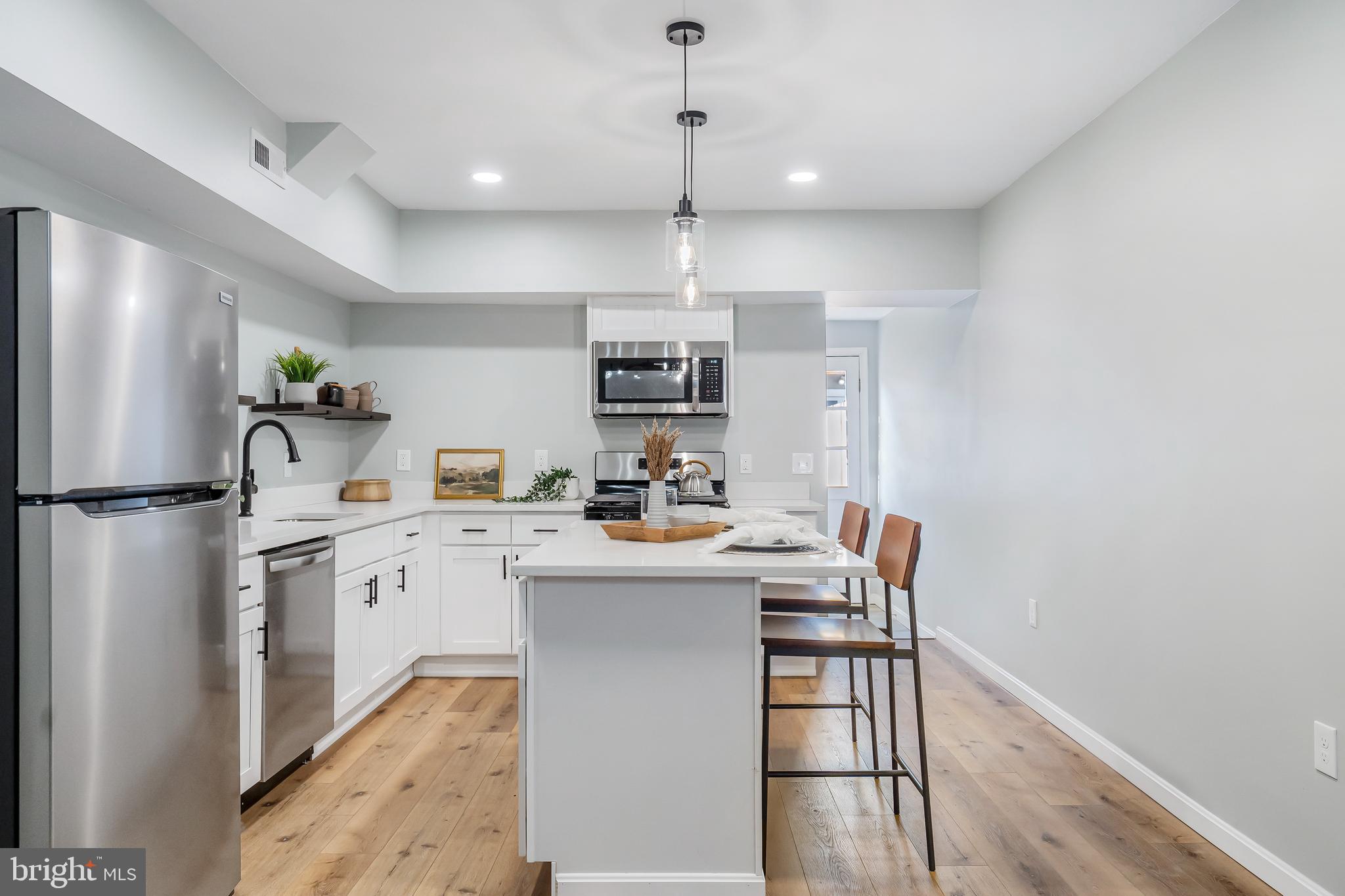 HAMPDEN HISTORIC DISTRICT - Residential