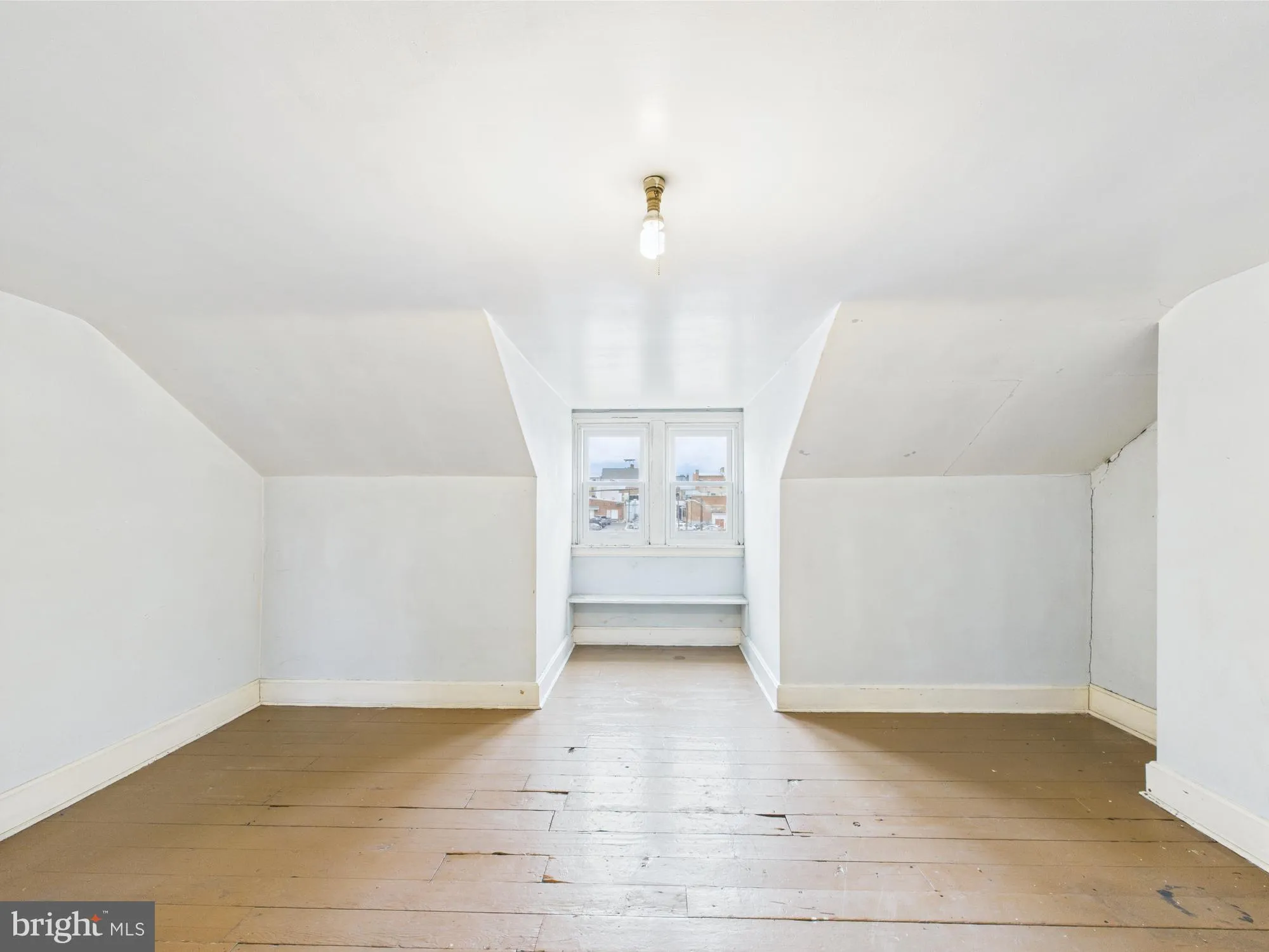 Carlisle, Pennsylvania 17013, United States, 5 Bedrooms Bedrooms, ,2 BathroomsBathrooms,Residential,Pending,127680