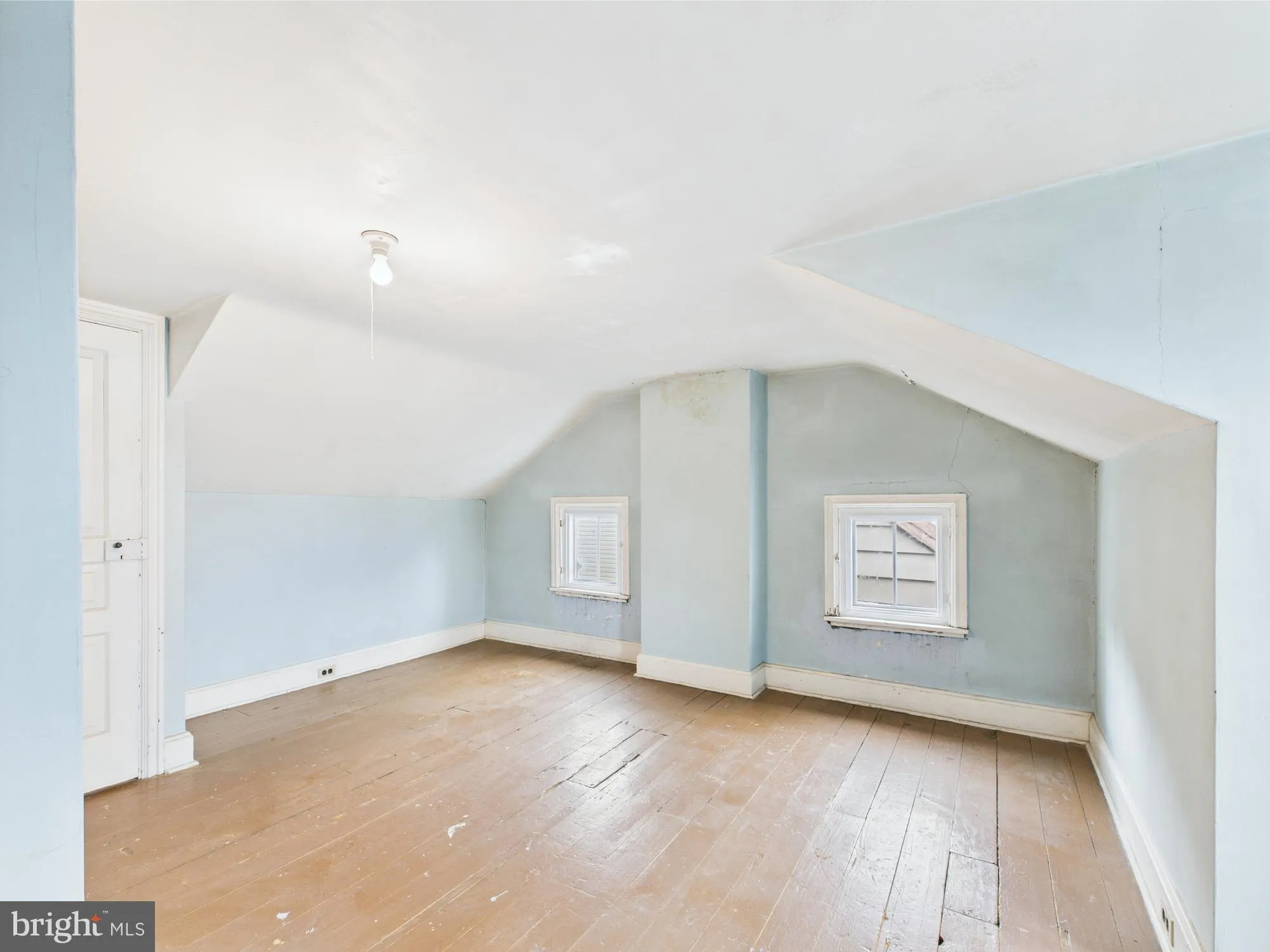 Carlisle, Pennsylvania 17013, United States, 5 Bedrooms Bedrooms, ,2 BathroomsBathrooms,Residential,Pending,127680