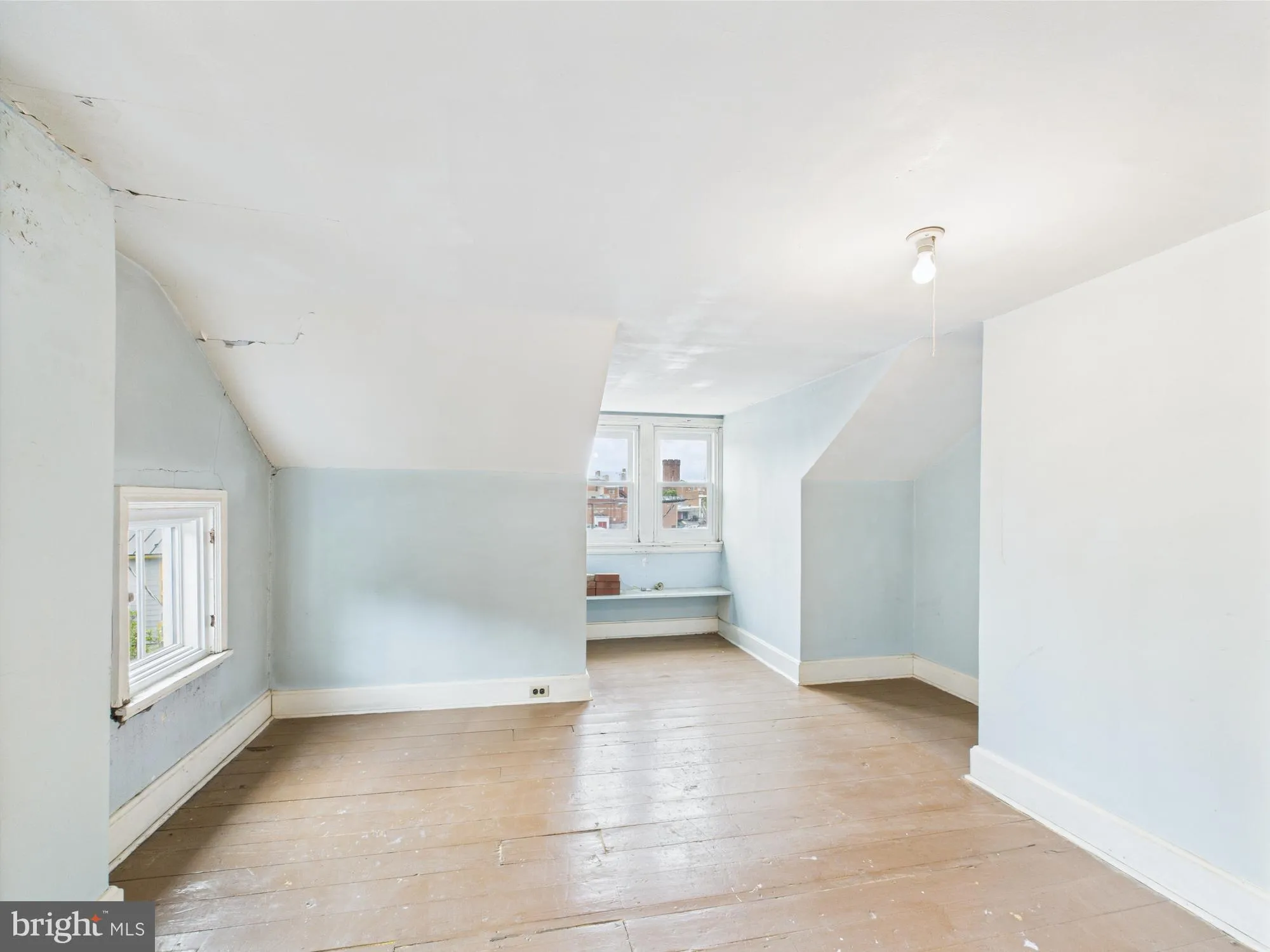 Carlisle, Pennsylvania 17013, United States, 5 Bedrooms Bedrooms, ,2 BathroomsBathrooms,Residential,Pending,127680