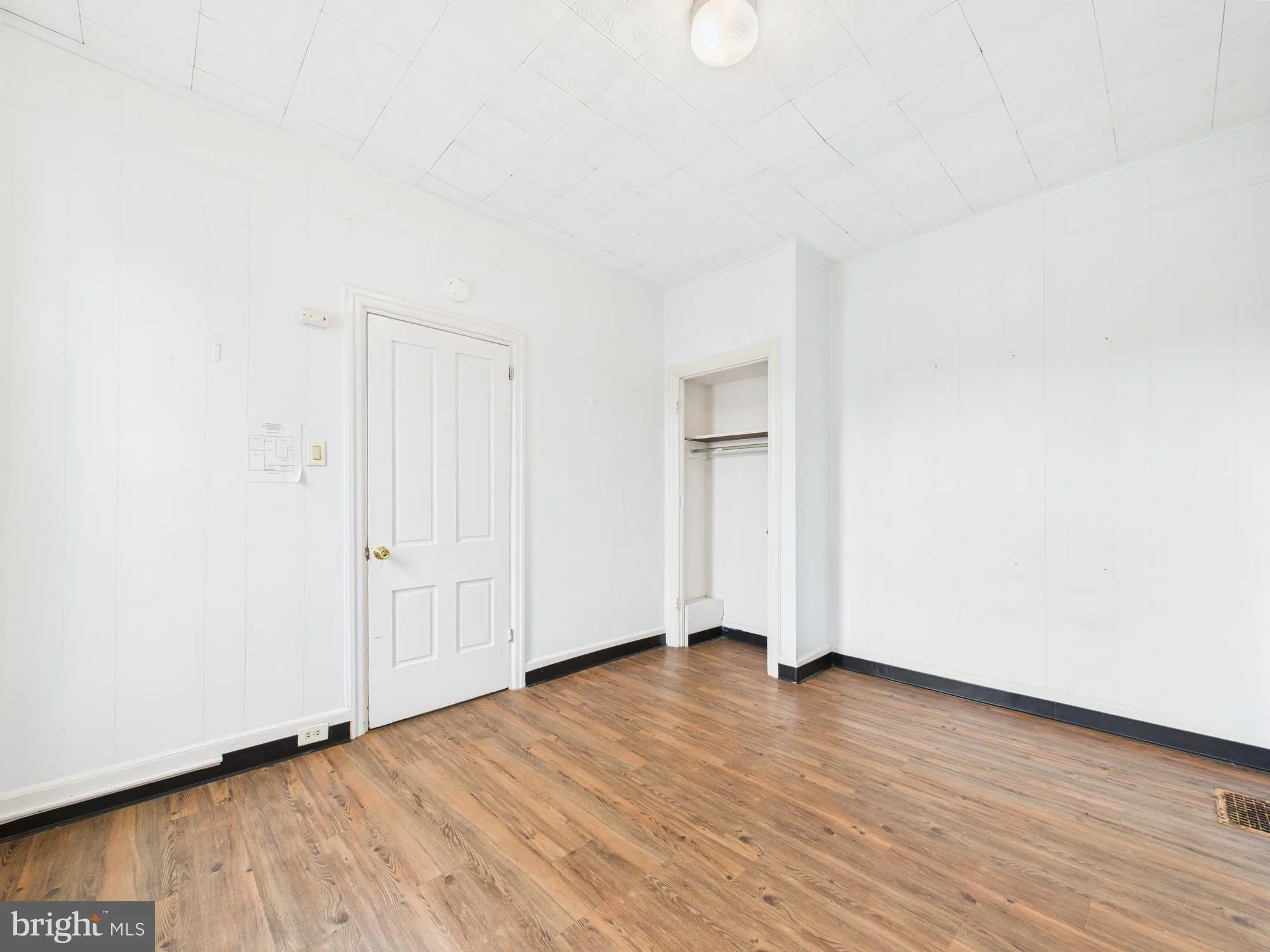 Carlisle, Pennsylvania 17013, United States, 5 Bedrooms Bedrooms, ,2 BathroomsBathrooms,Residential,Pending,127680