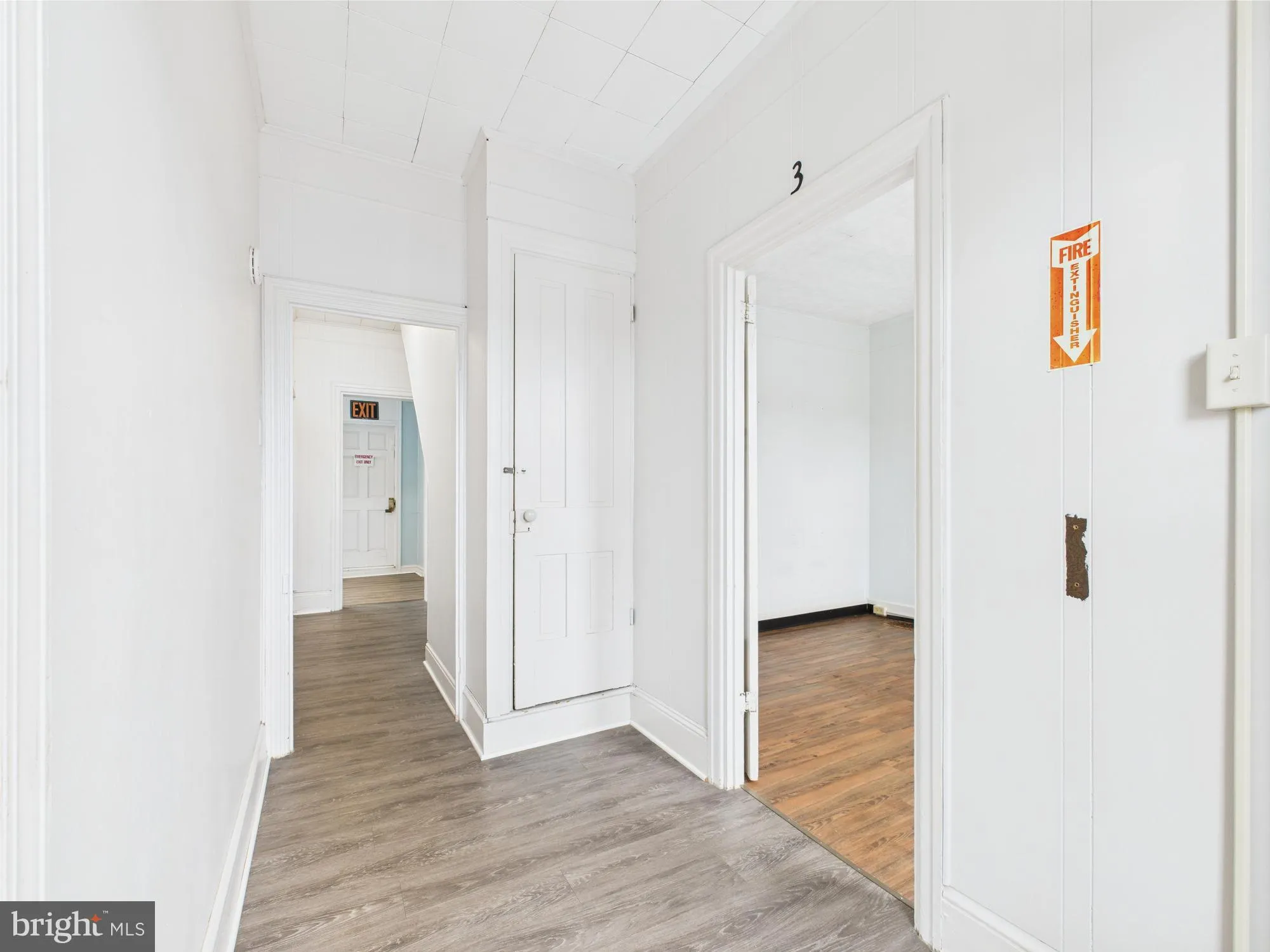 Carlisle, Pennsylvania 17013, United States, 5 Bedrooms Bedrooms, ,2 BathroomsBathrooms,Residential,Pending,127680