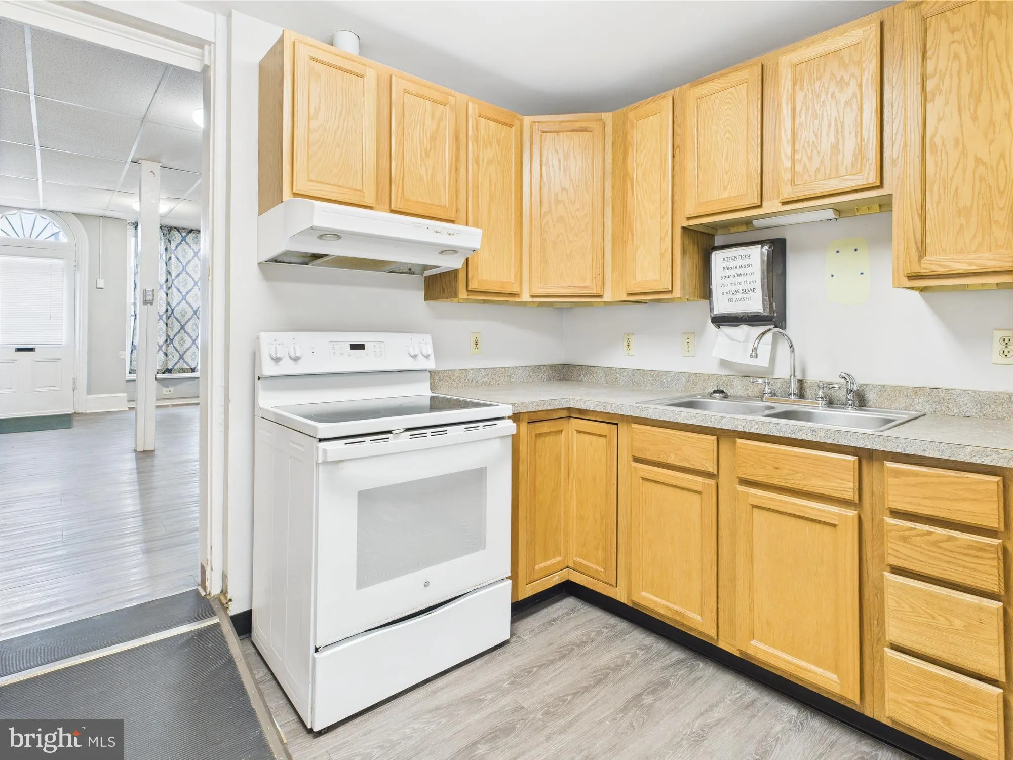 Carlisle, Pennsylvania 17013, United States, 5 Bedrooms Bedrooms, ,2 BathroomsBathrooms,Residential,Pending,127680