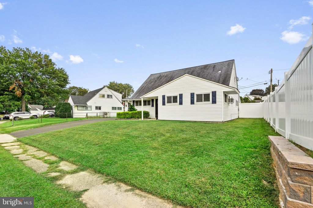 Photo of 18 Harvest Road, LEVITTOWN, PA 19056 (MLS # PABU2105858)