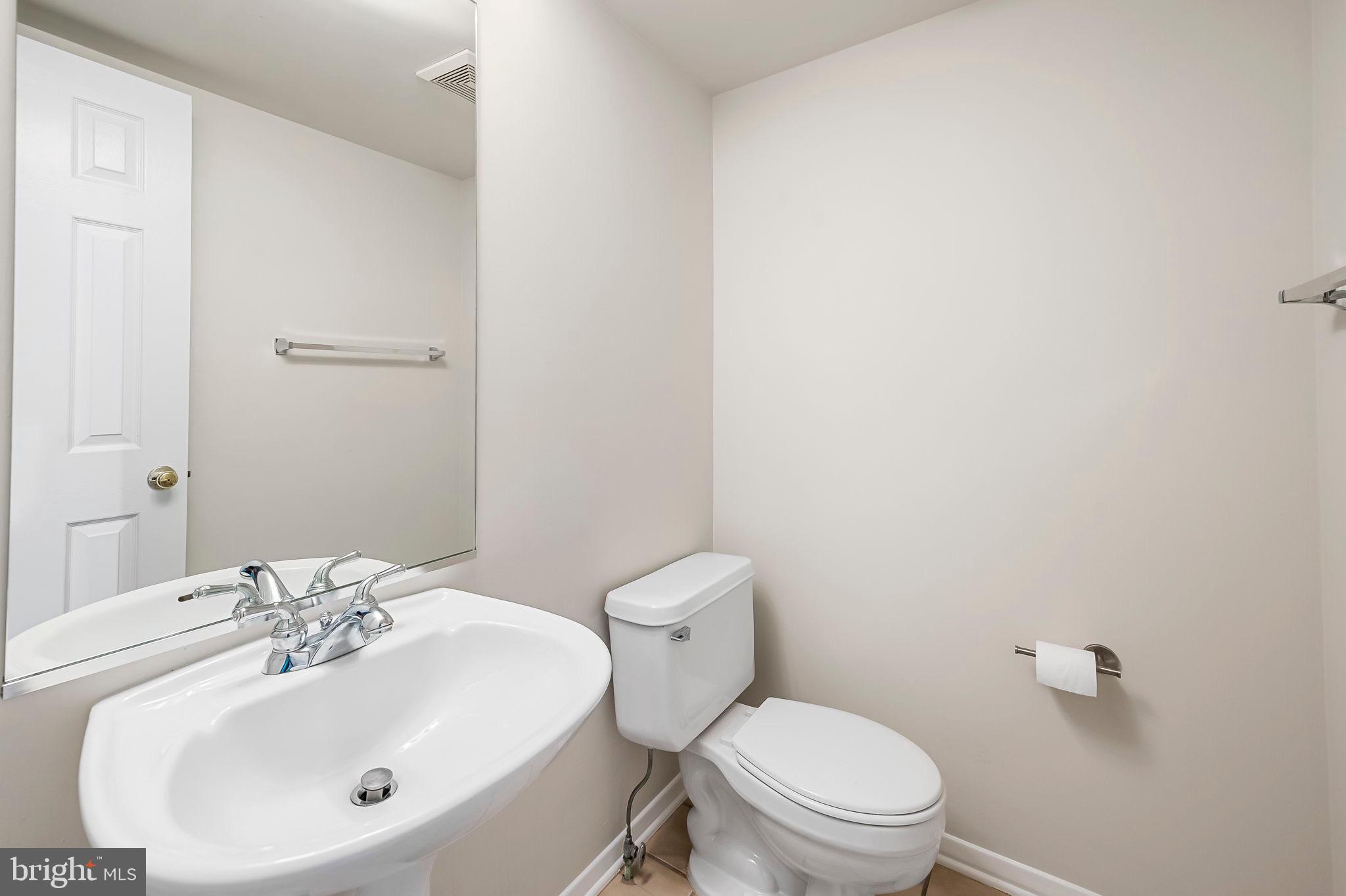 WOODLAND VILLAGE - Residential Lease