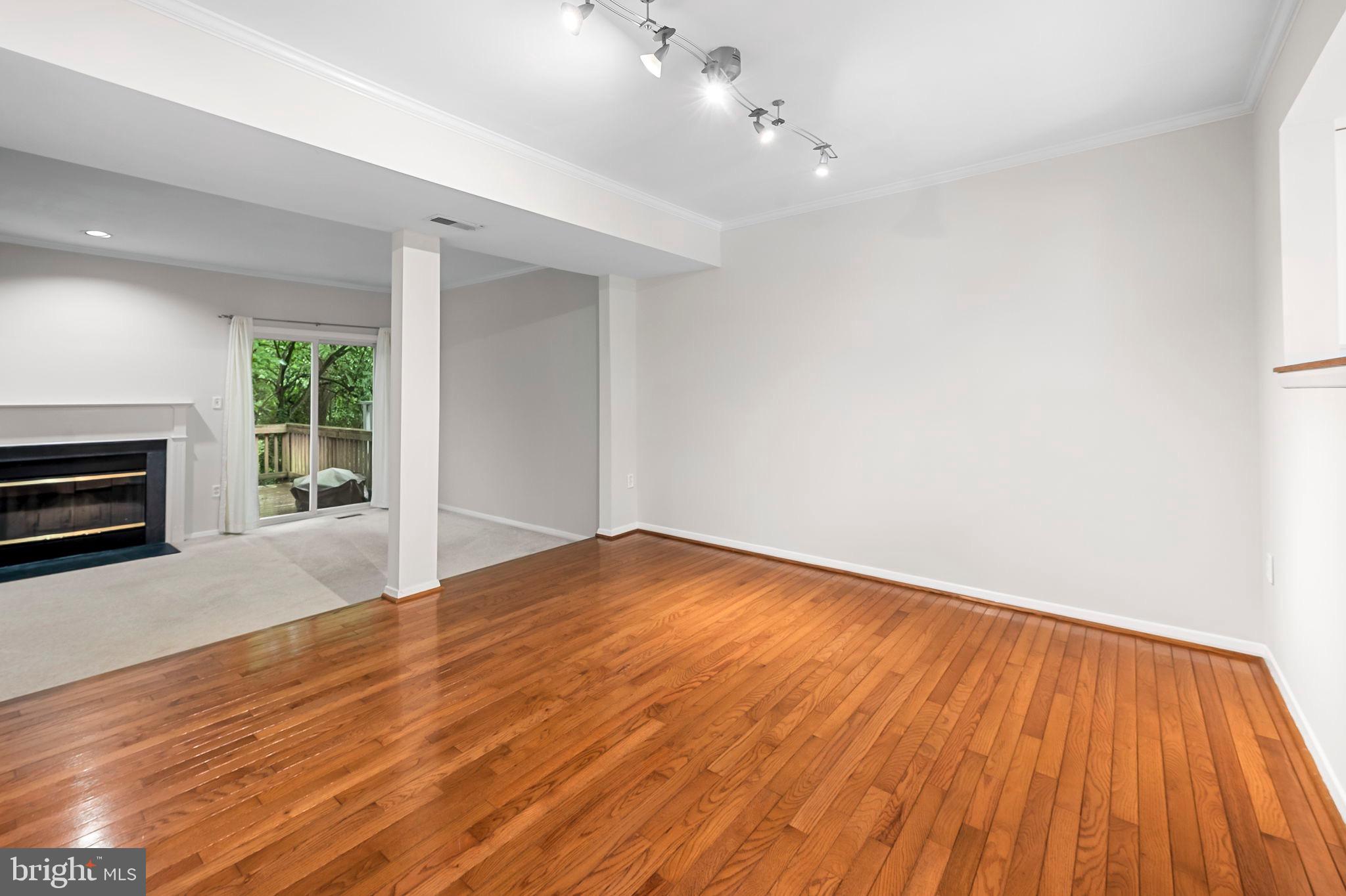 WOODLAND VILLAGE - Residential Lease