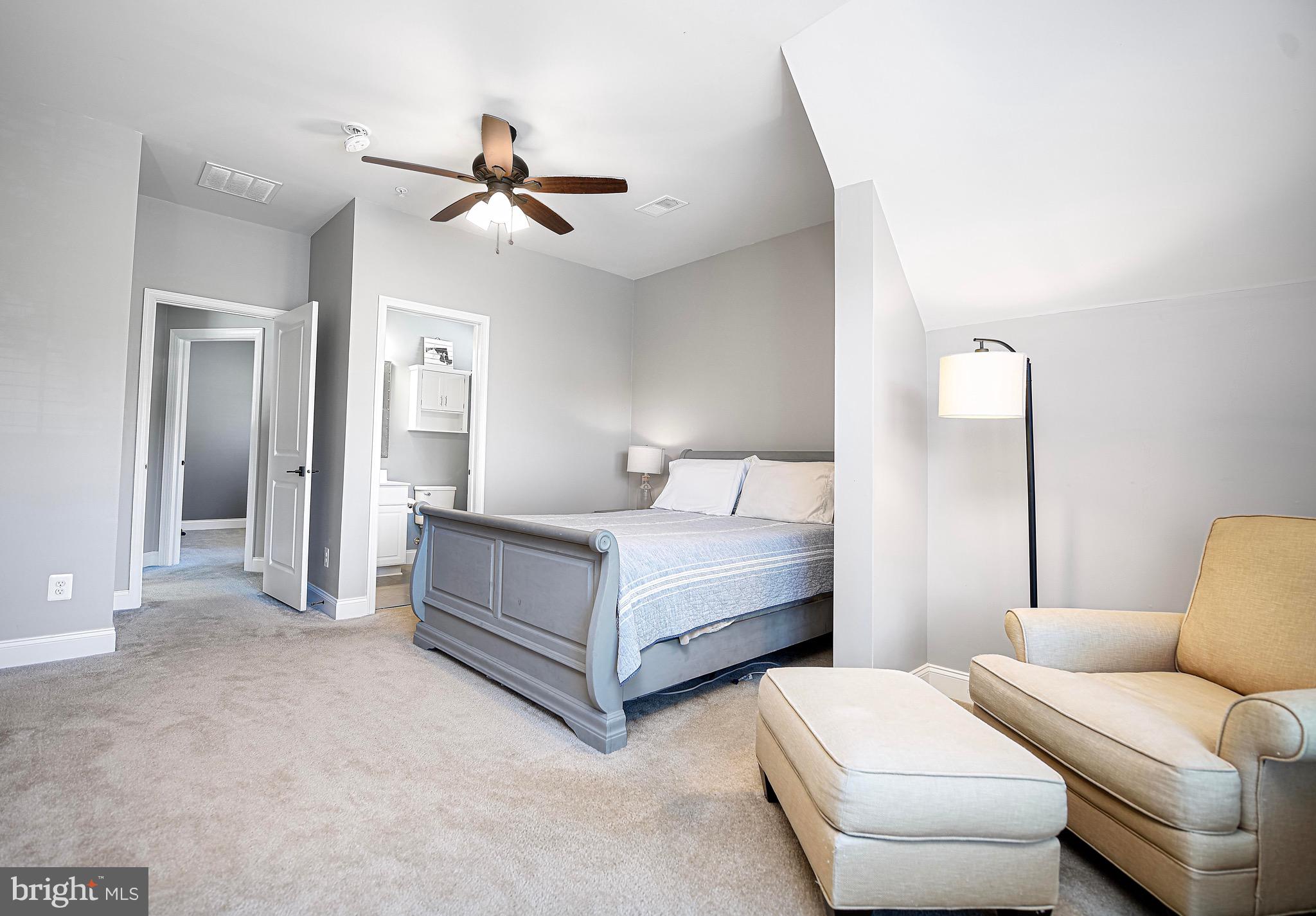 THE ESTATES AT CEDARDAY - Residential