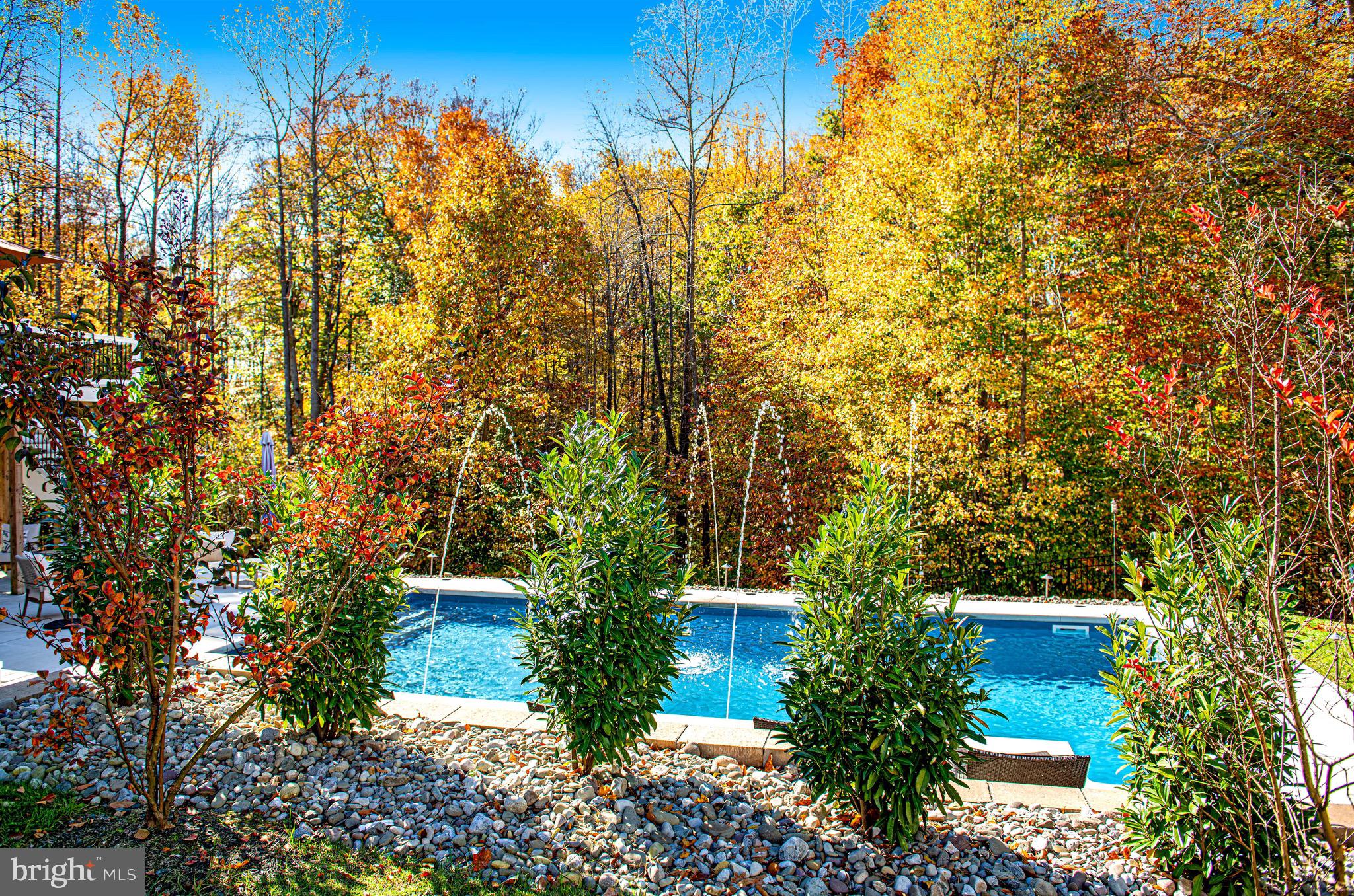 THE ESTATES AT CEDARDAY - Residential