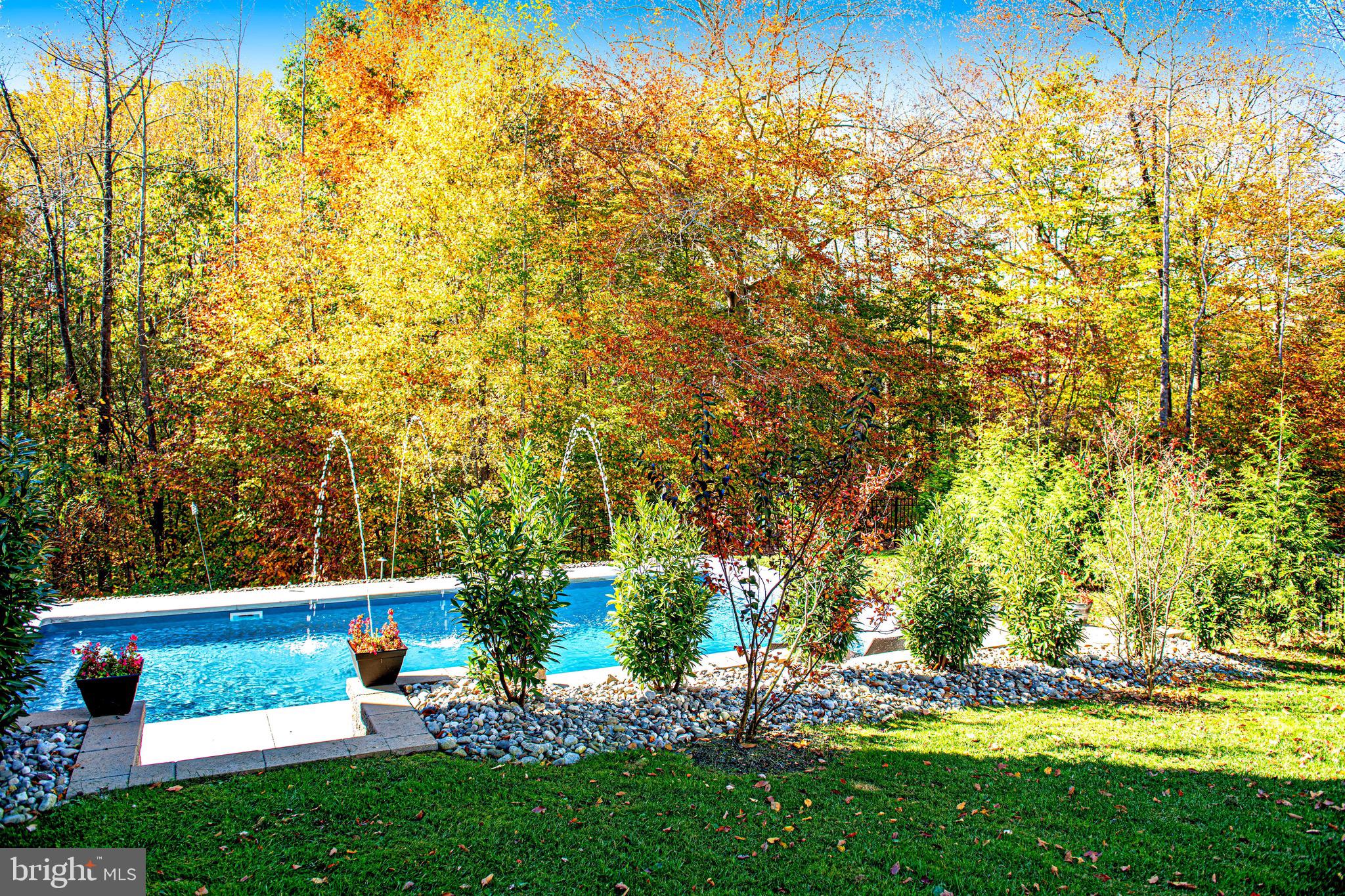 THE ESTATES AT CEDARDAY - Residential