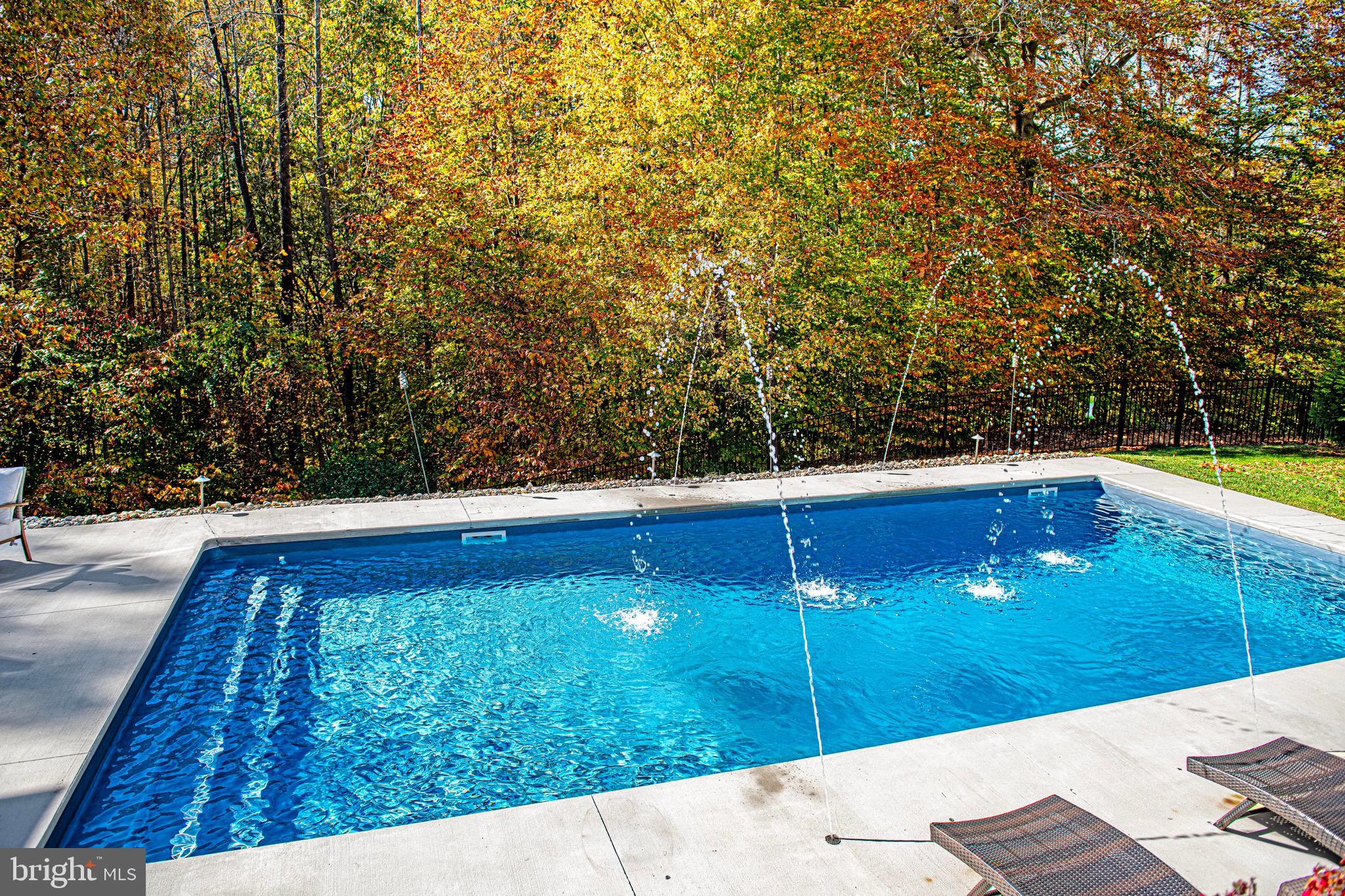 THE ESTATES AT CEDARDAY - Residential