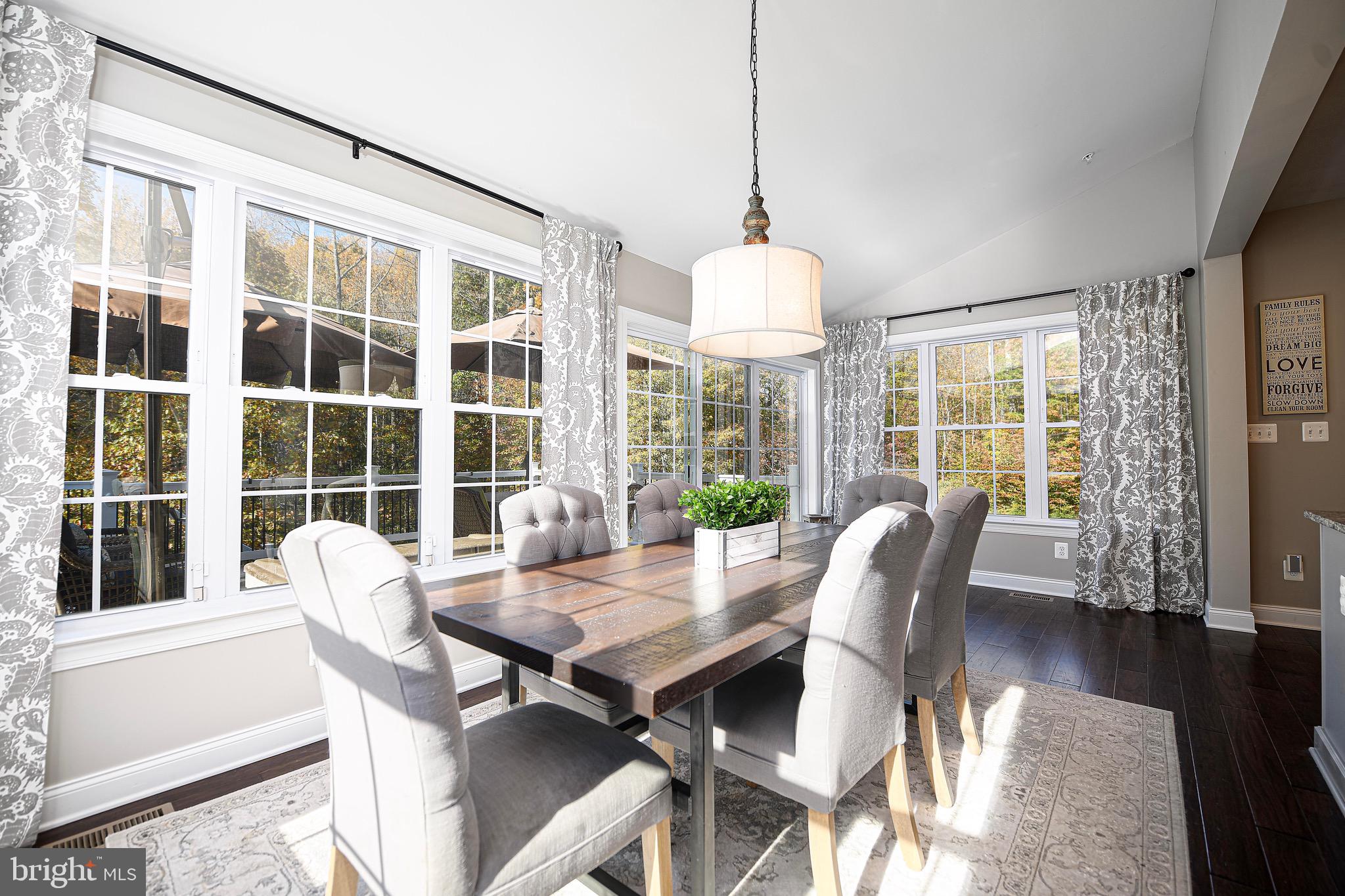 THE ESTATES AT CEDARDAY - Residential