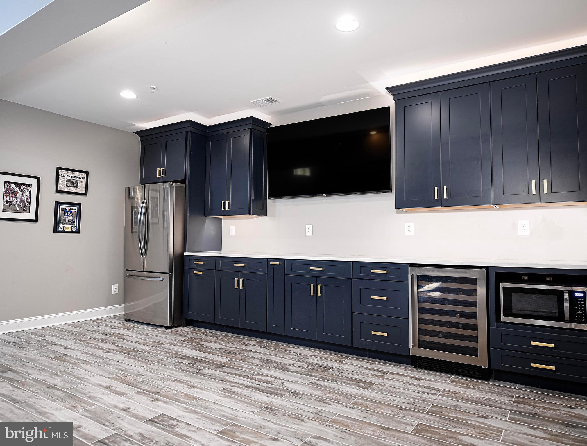 THE ESTATES AT CEDARDAY - Residential