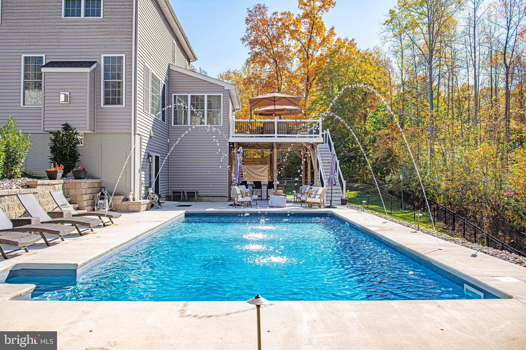 THE ESTATES AT CEDARDAY - Residential