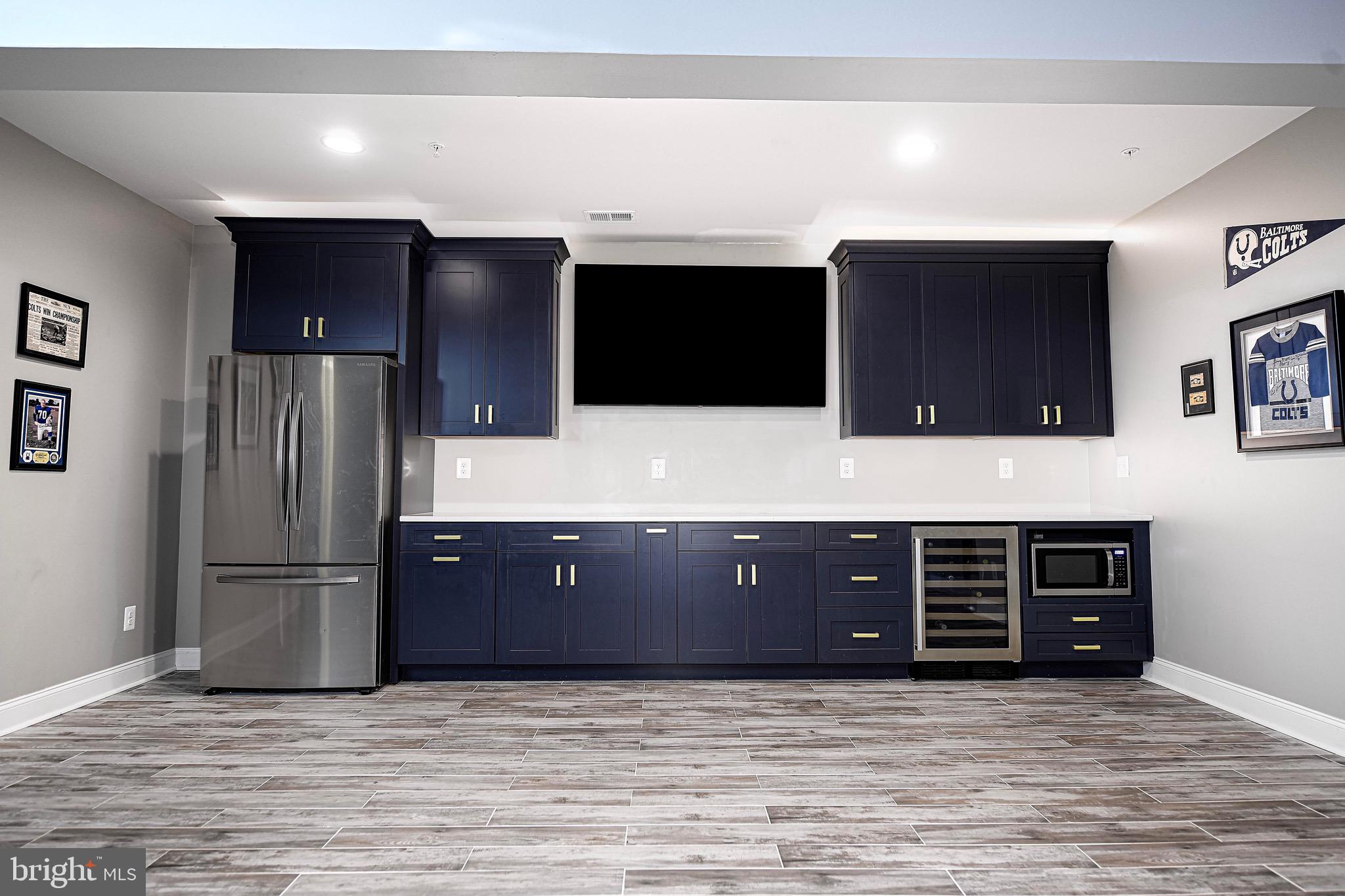 THE ESTATES AT CEDARDAY - Residential