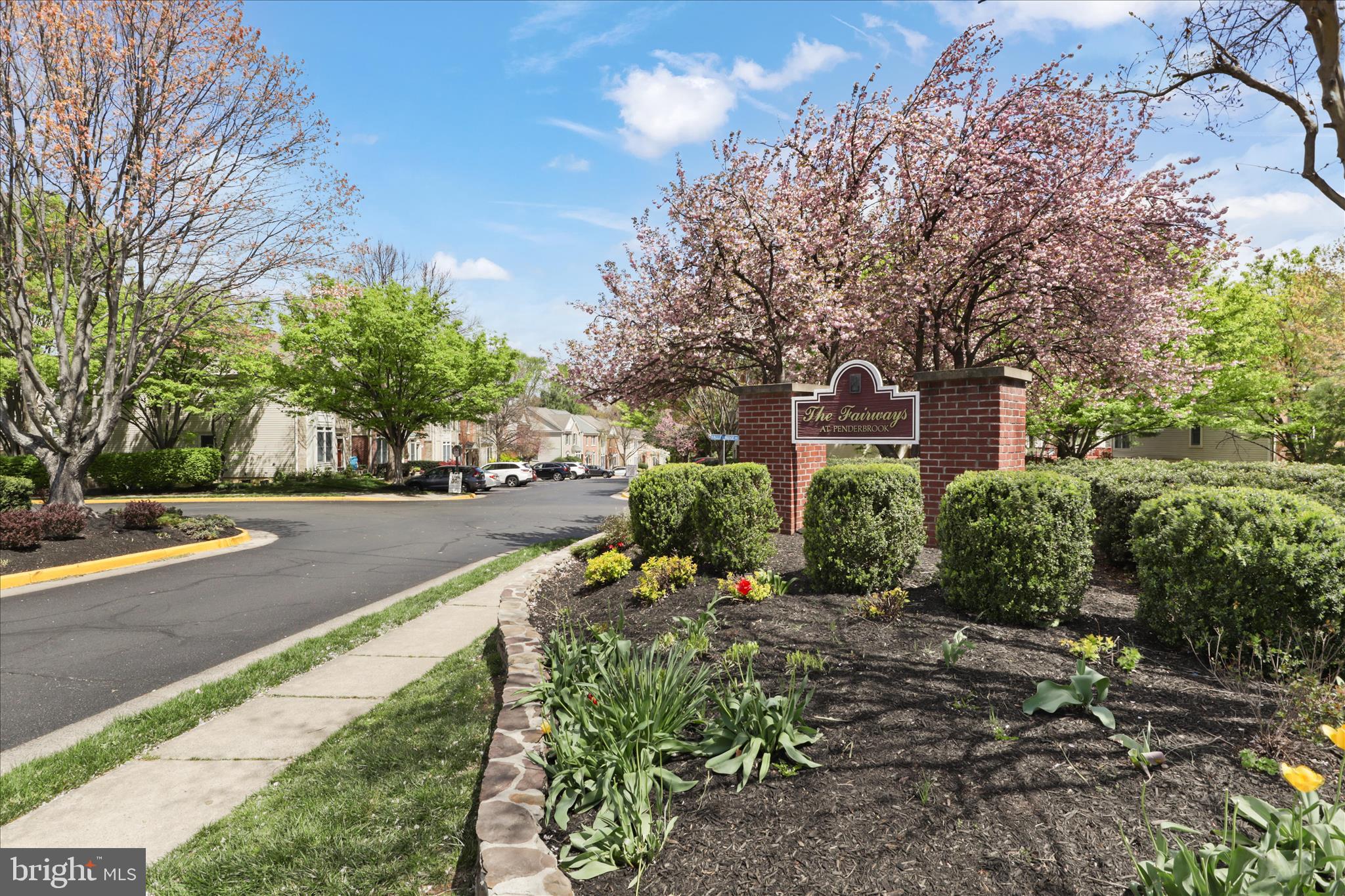 OXFORD HOUSE - Residential