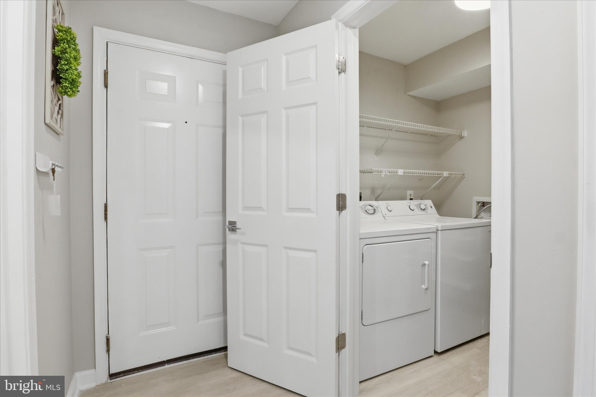 OXFORD HOUSE - Residential