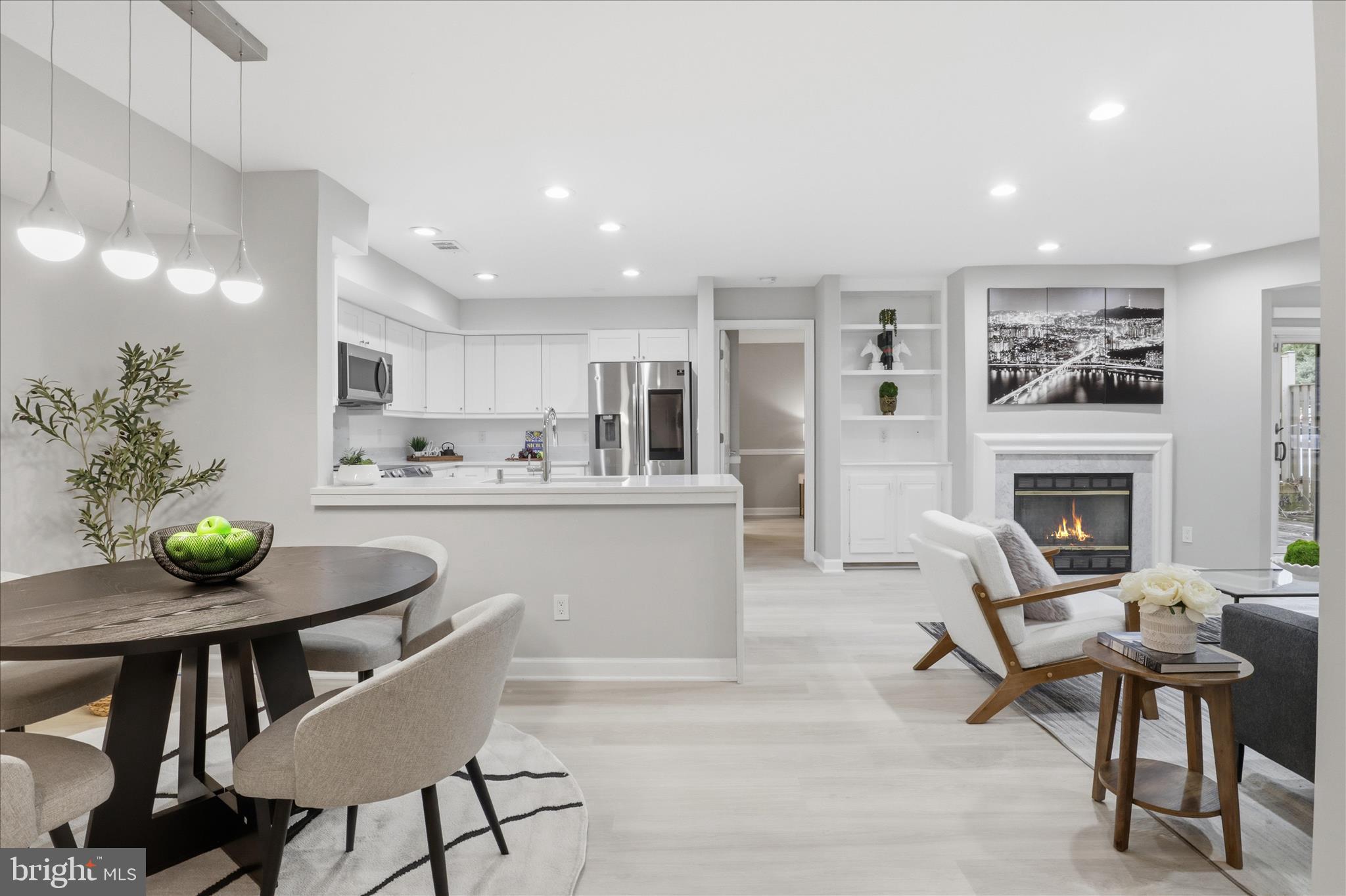 OXFORD HOUSE - Residential