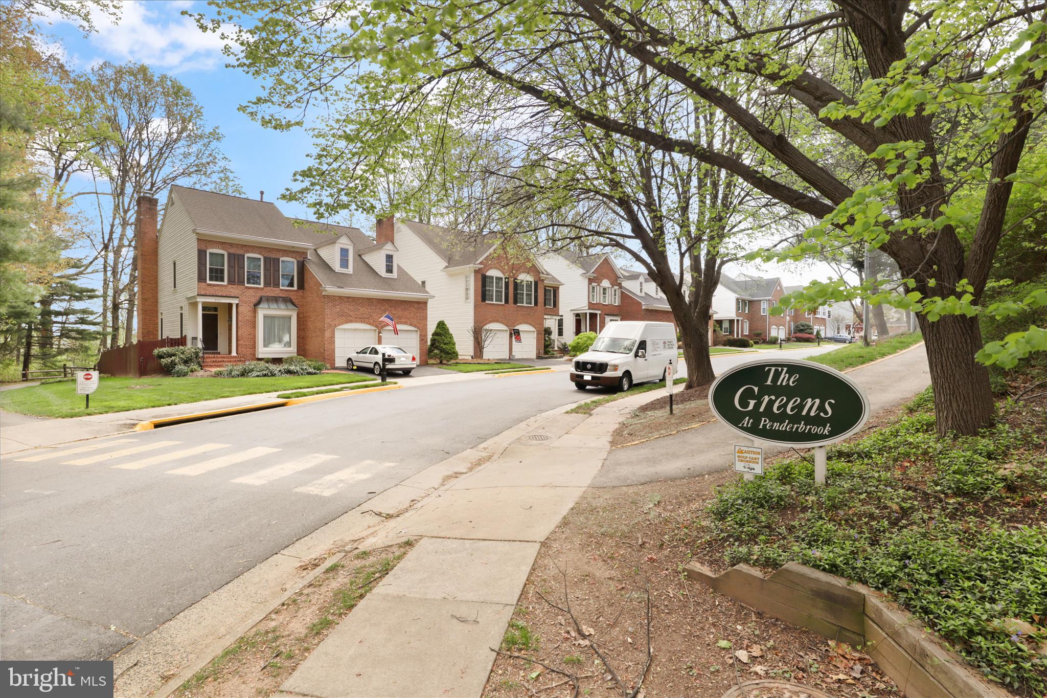 OXFORD HOUSE - Residential