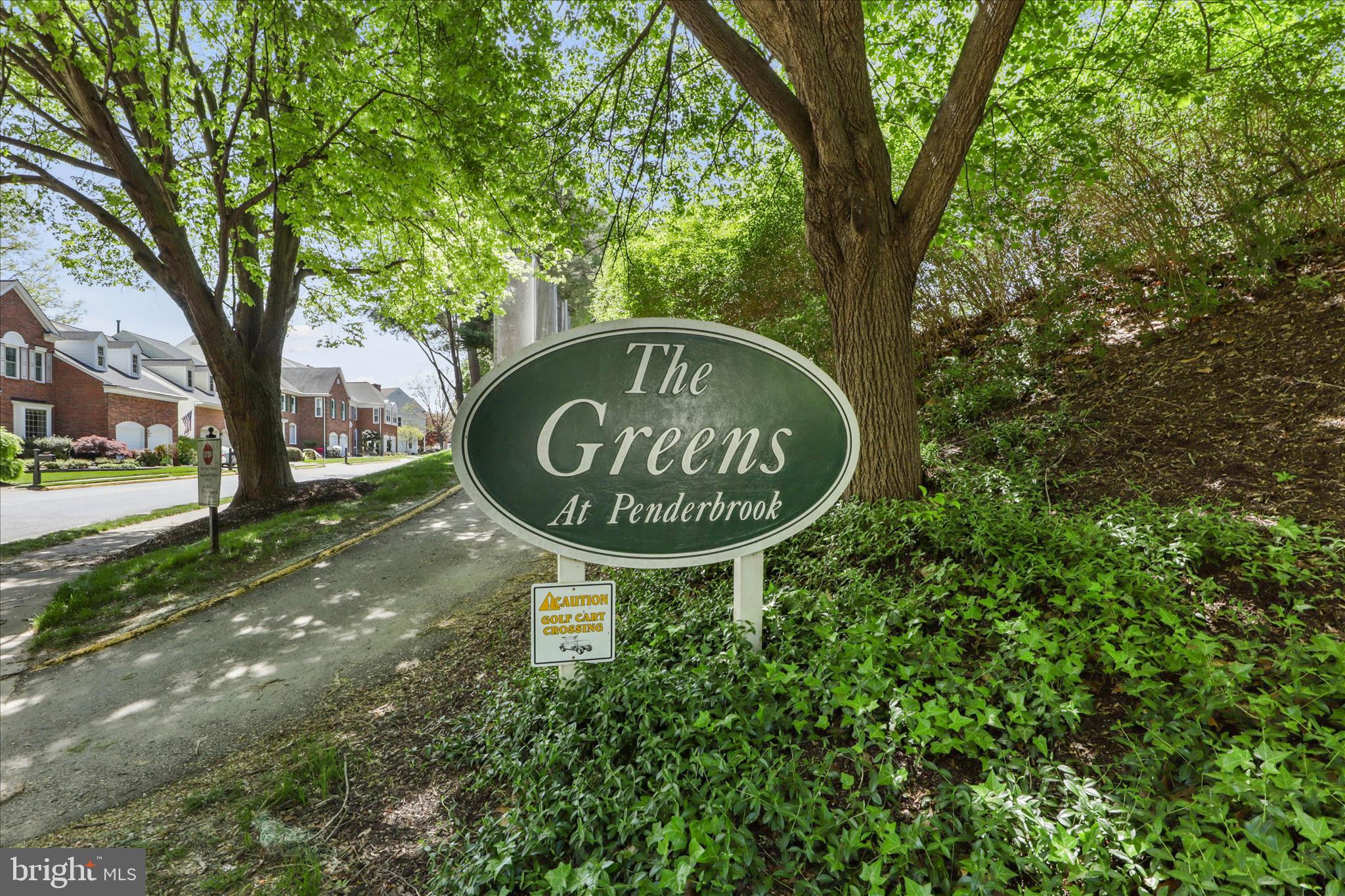 OXFORD HOUSE - Residential