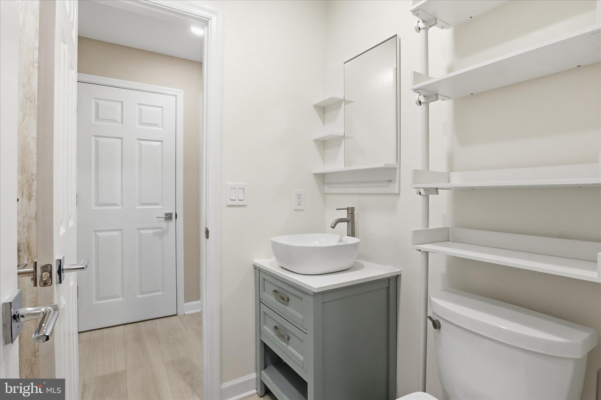 OXFORD HOUSE - Residential