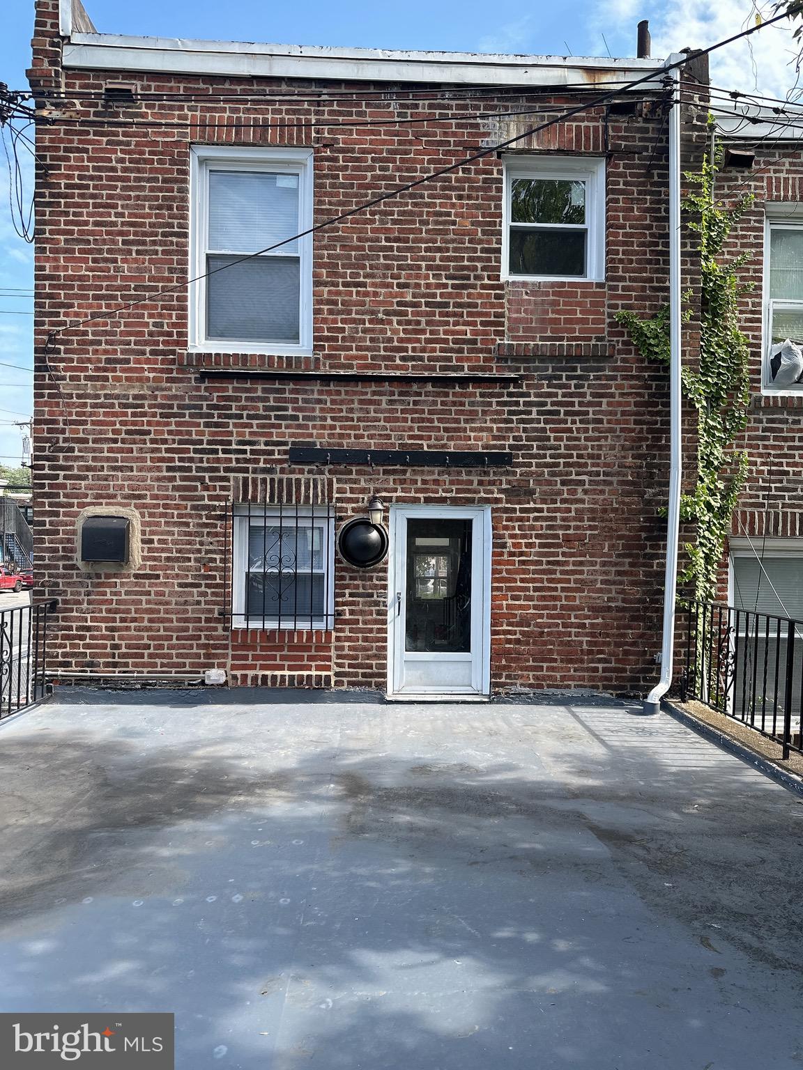 2600 S 61ST STREET