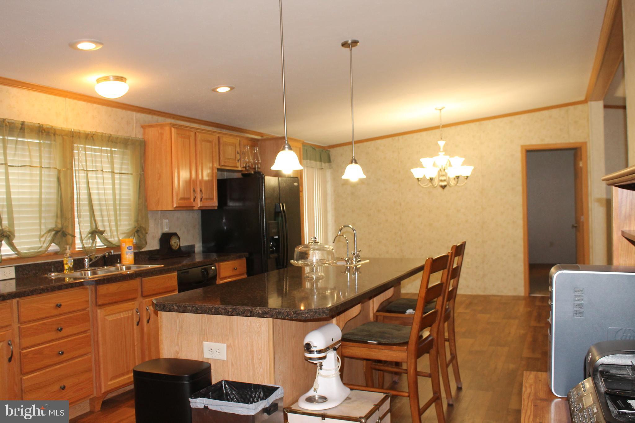 ROLLING HILLS MHP - Residential