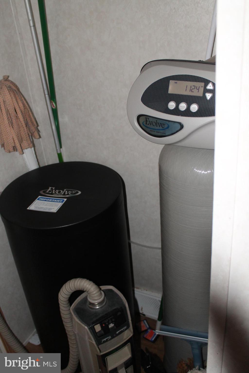 ROLLING HILLS MHP - Residential