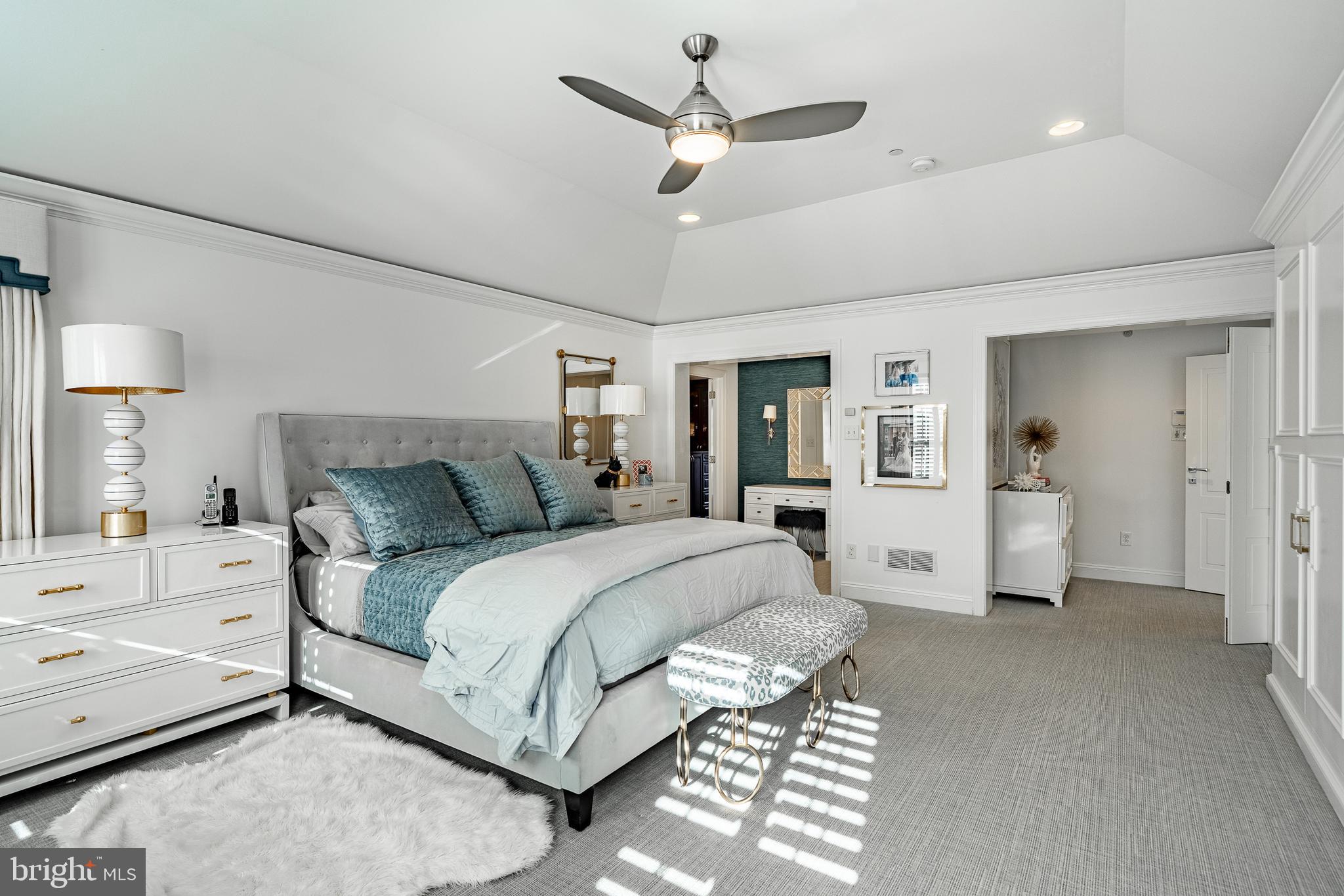 WHITEGATE - Residential