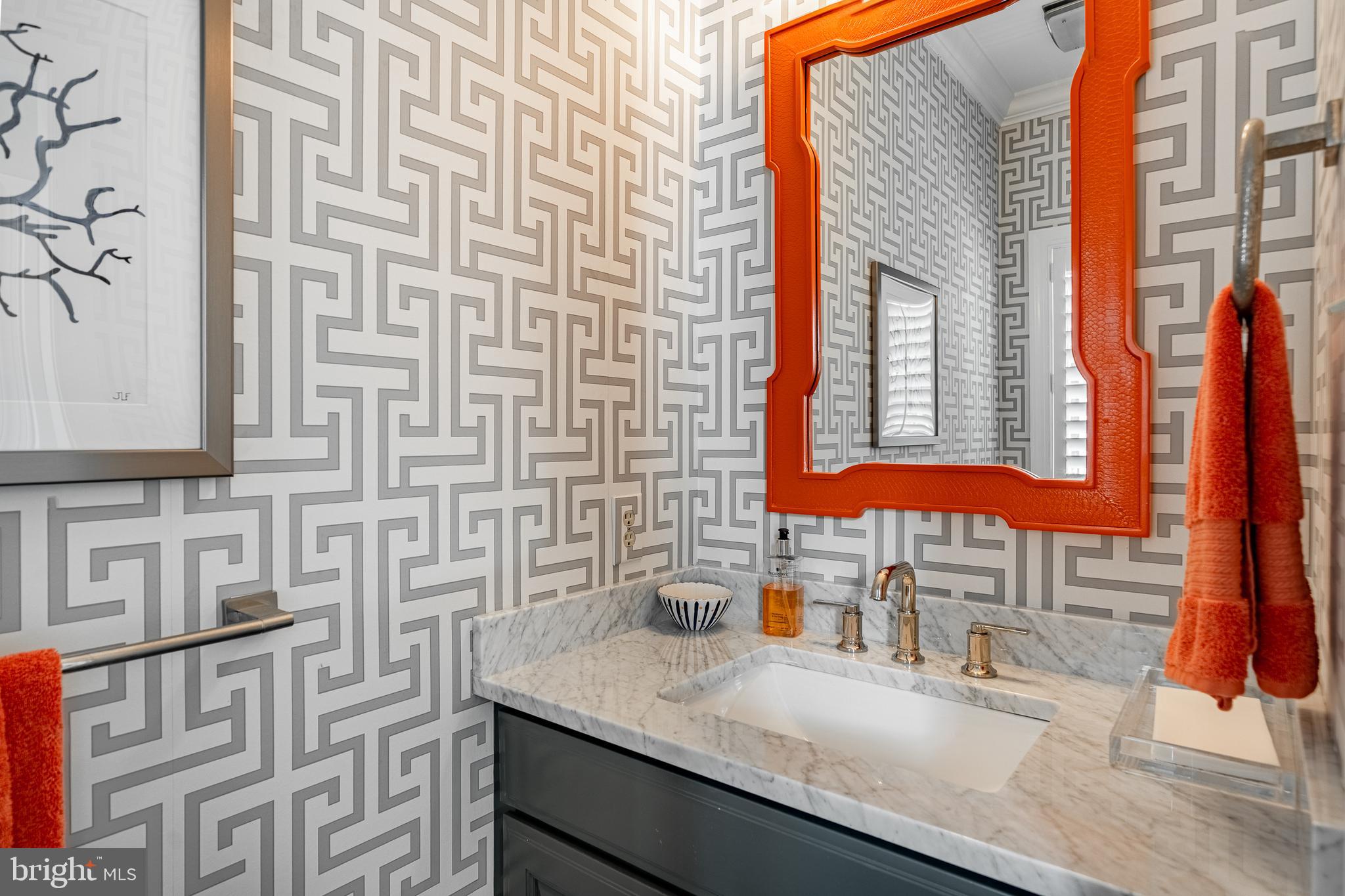 WHITEGATE - Residential