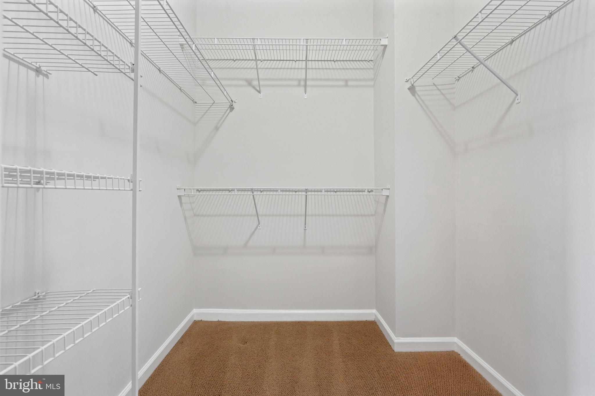 LORTON VALLEY NORTH - Residential