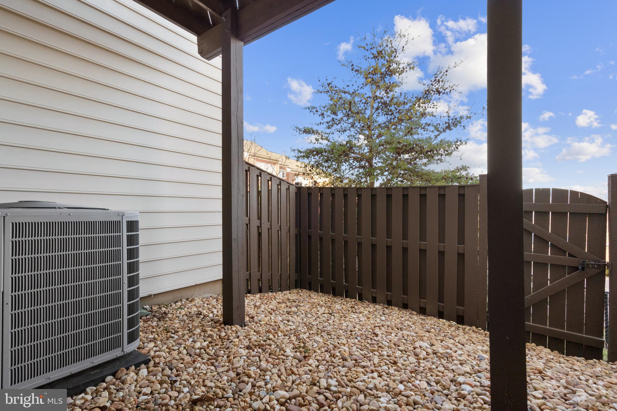 LORTON VALLEY NORTH - Residential