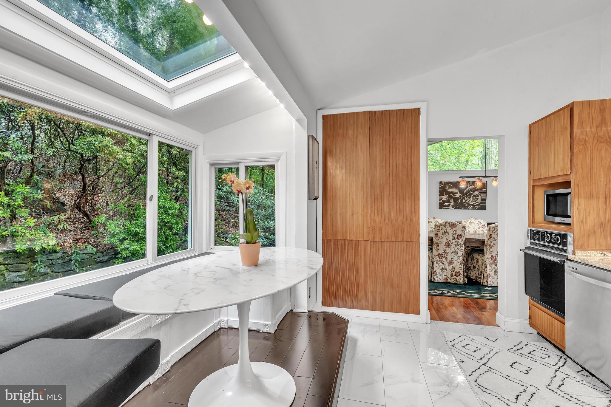 200 JUG HOLLOW ROAD
