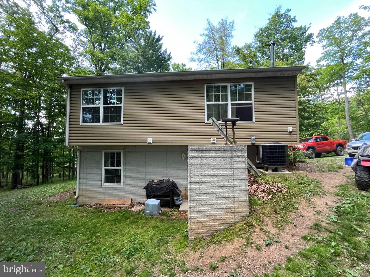 BRISTOL SPRINGS - Residential