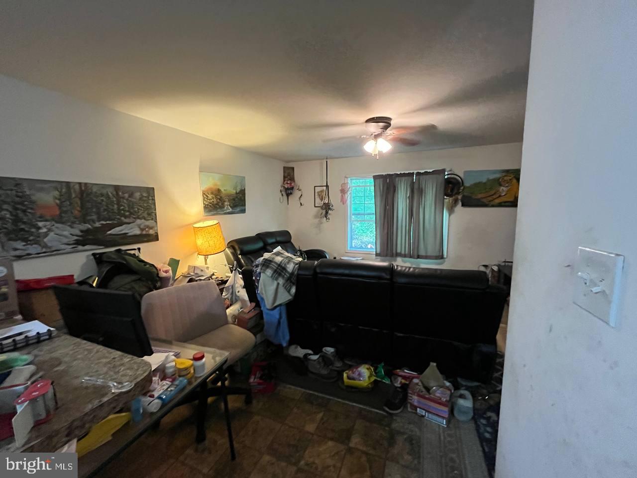 BRISTOL SPRINGS - Residential
