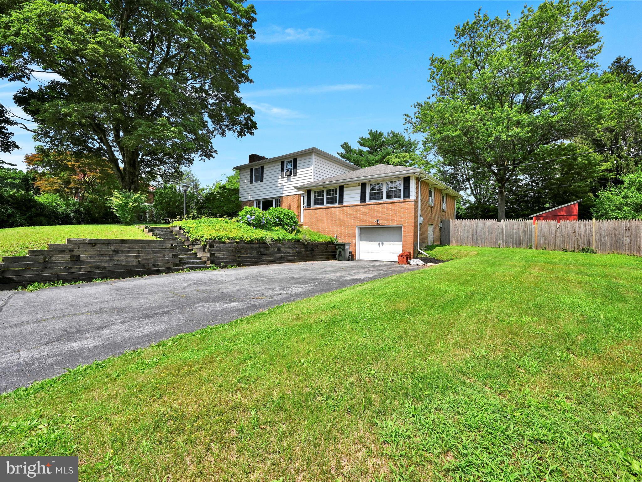 316 S 9TH STREET