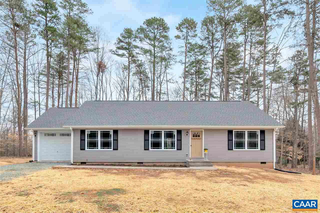 LAKE MONTICELLO - Residential