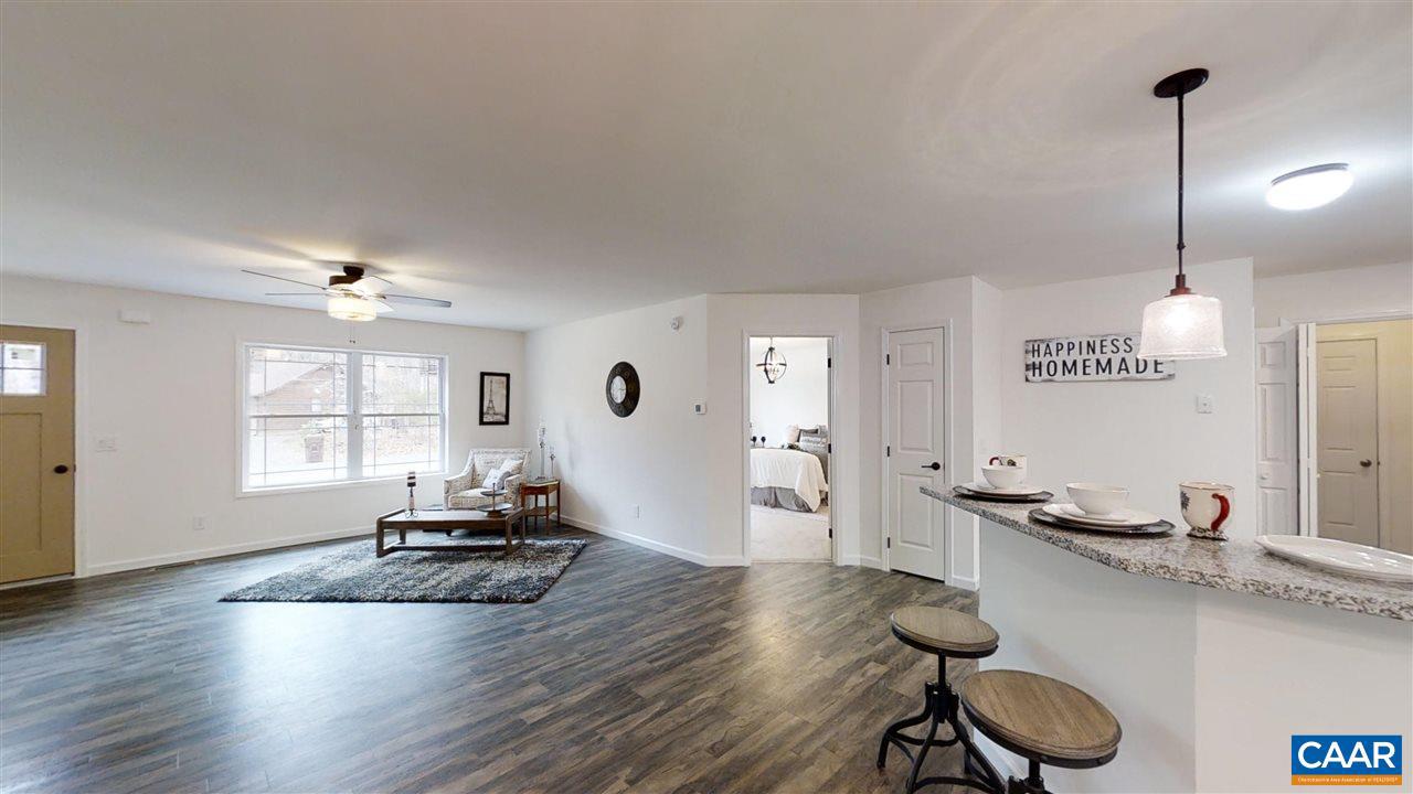 LAKE MONTICELLO - Residential