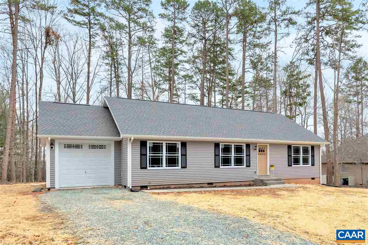 LAKE MONTICELLO - Residential