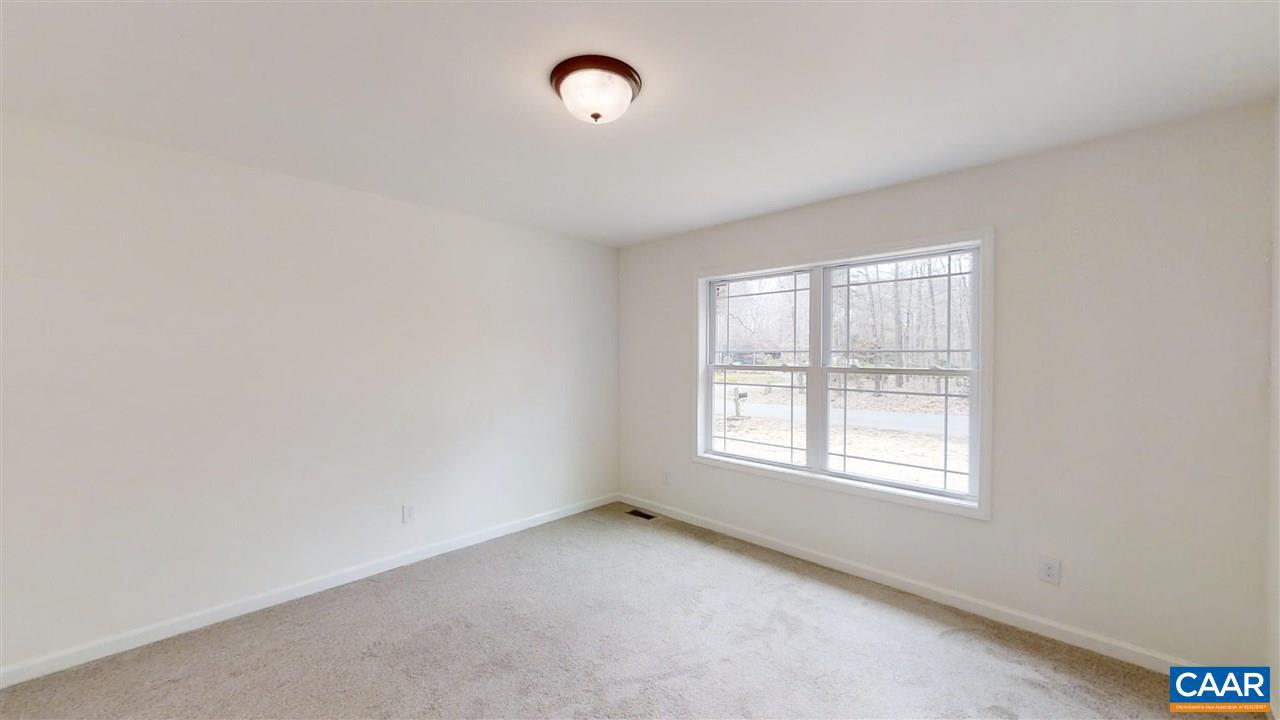 LAKE MONTICELLO - Residential