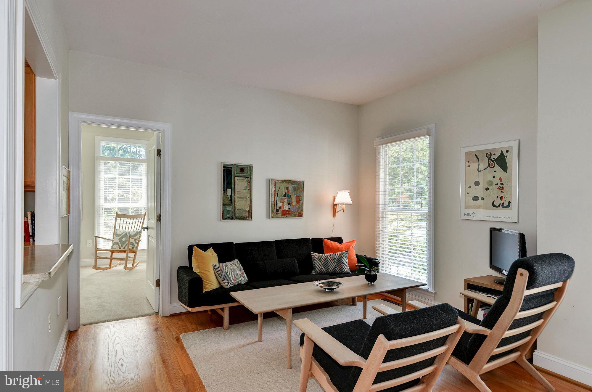 BROYHILL HILLS - Residential