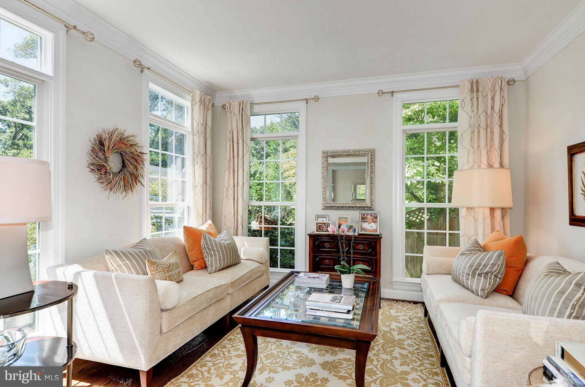 BROYHILL HILLS - Residential